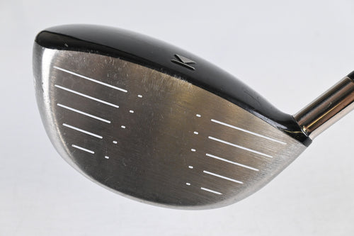 Titleist 907 D2 Driver / 10.5 Degree / Regular Flex UST Proforce V2 75 Shaft