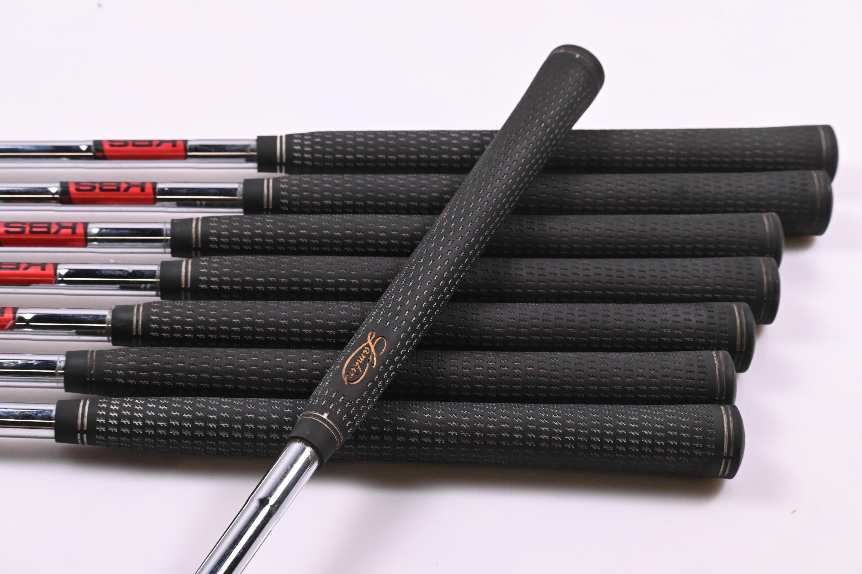 Left Hand Taylormade R9 Irons / 4-PW+SW / Regular Flex KBS Taylormade 90 Shafts