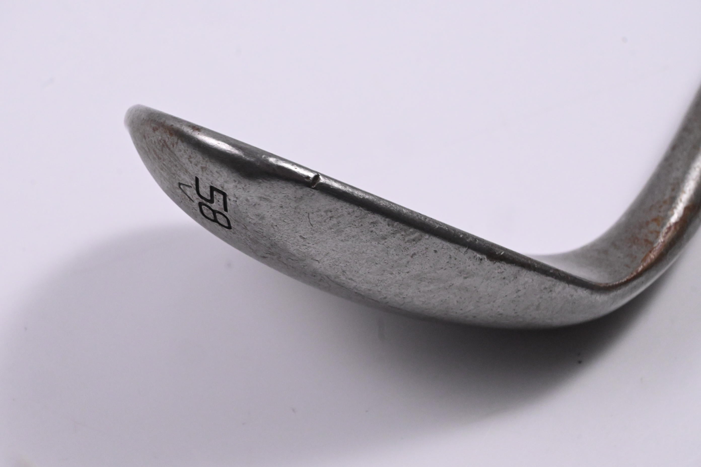 Titleist Vokey Wedgeworks Lob Wedge / 58 Degree / Stiff Flex Dynamic Gold S400