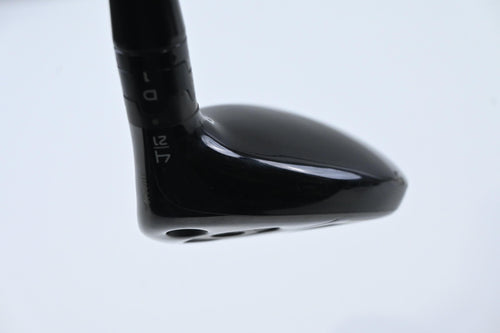 Titleist GT2 #4 Hybrid / 21 Degree / Regular Flex Denali Red 60