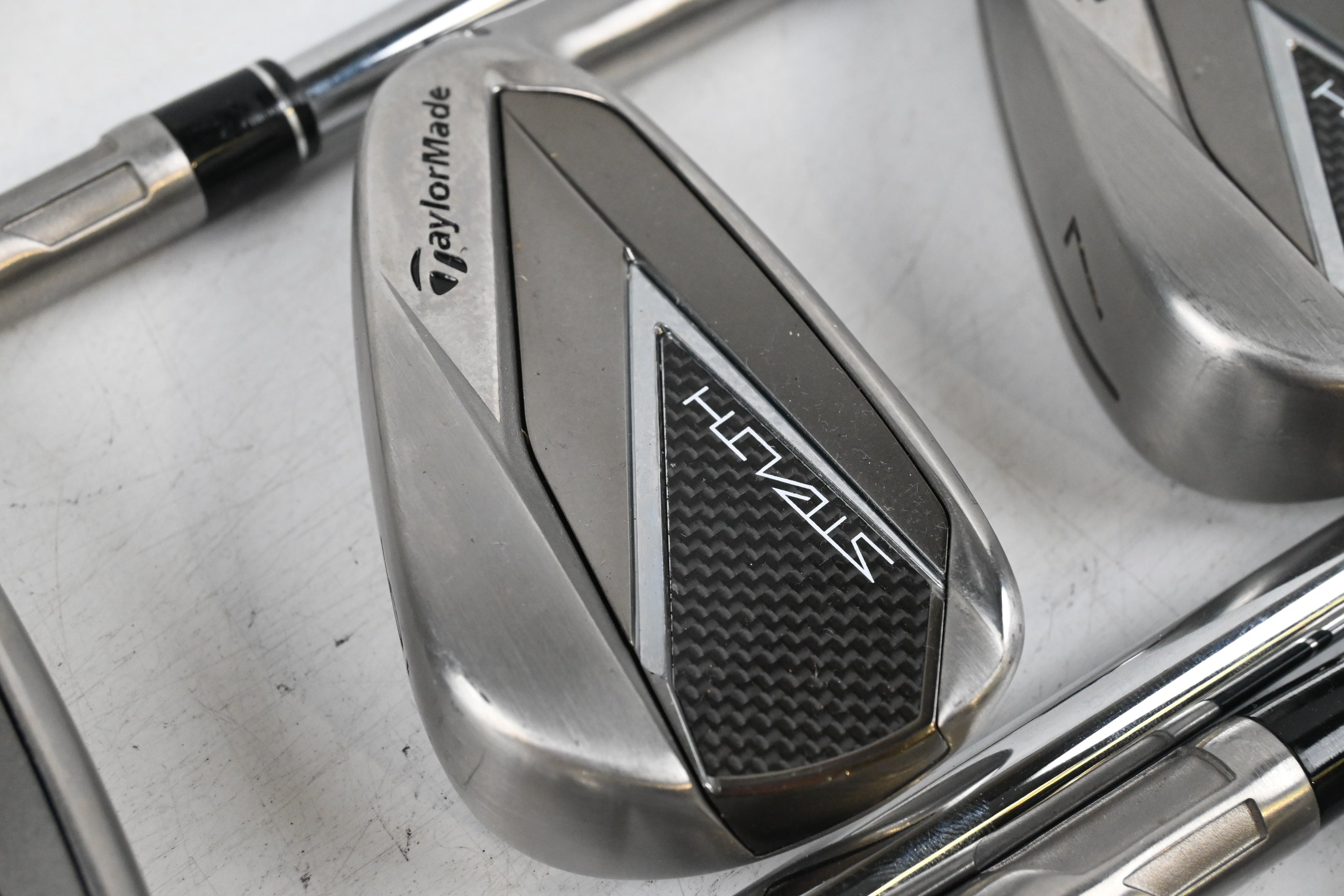 Taylormade Stealth Irons / 5-PW / Stiff Flex N.S.Pro Modus3 Tour105 Shafts