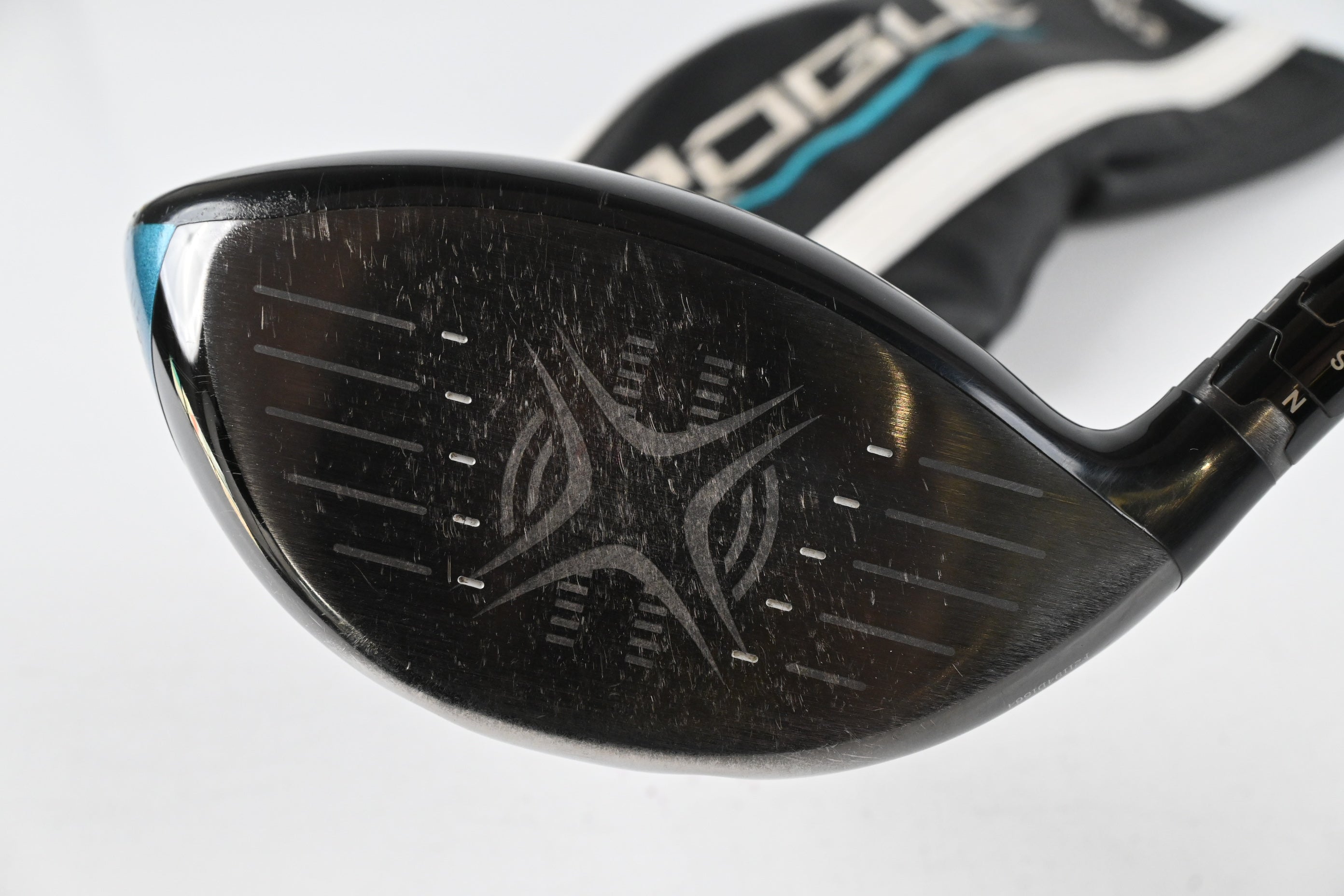 Callaway Rogue Driver / 10.5 Degree / Regular Flex Aldila Synergy 50 Shaft