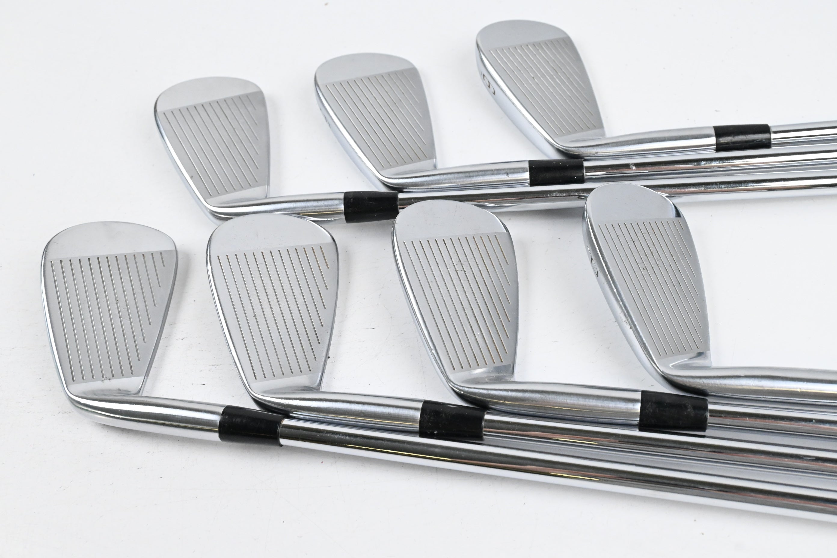 Mizuno Pro 223 Irons / 4-PW / Stiff Flex N.S.Pro Modus3 Tour Shafts