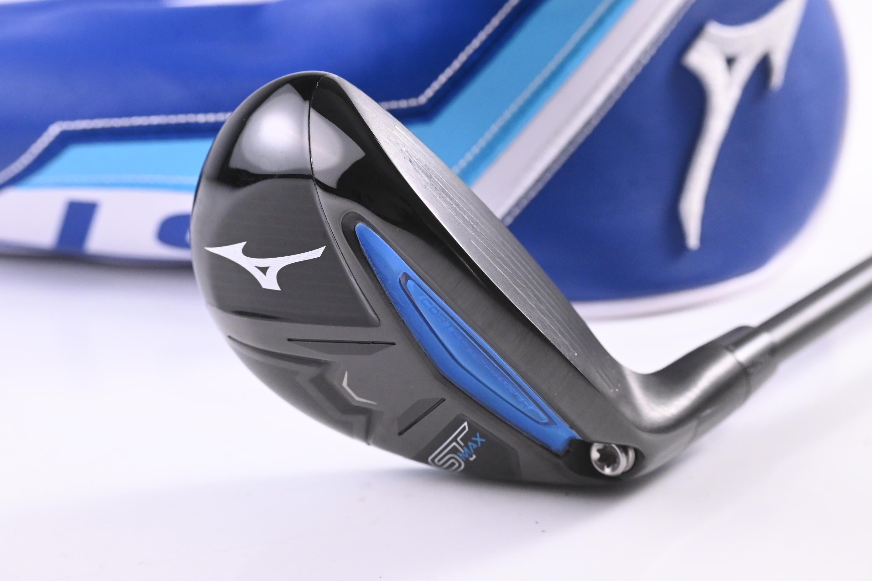 Ladies Mizuno ST-Max 230 #6 Hybrid / 28 Degree / Ladies Flex UST Helium Nanocore