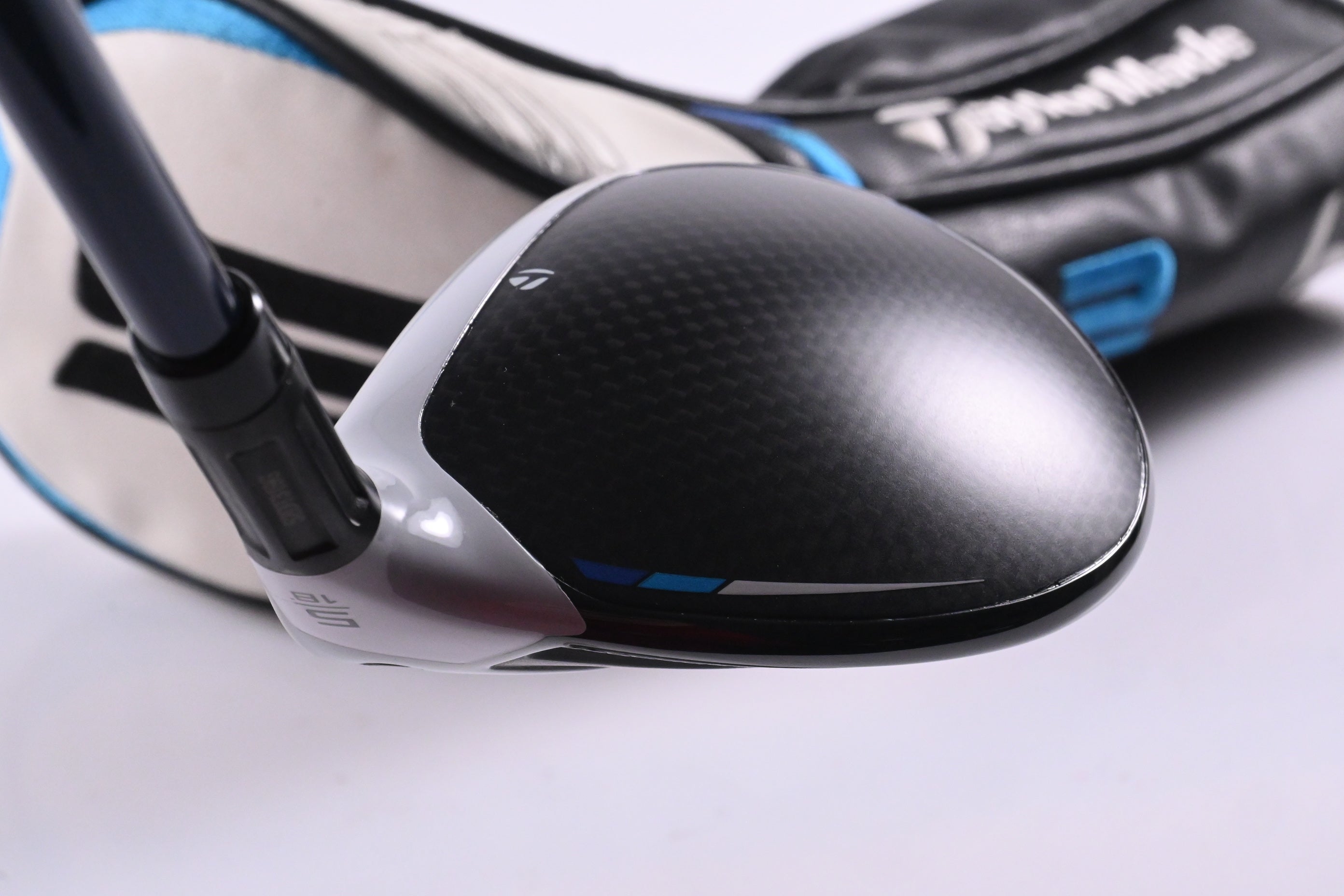 Taylormade SIM2 Max #5 Wood / 18 Degree / Regular Flex Ventus Blue 5 Shaft