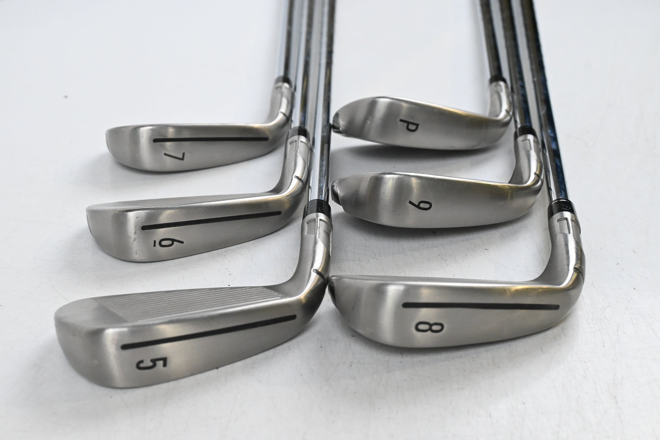 Taylormade Stealth Irons / 5-PW / Stiff Flex N.S.Pro Modus3 Tour105 Shafts