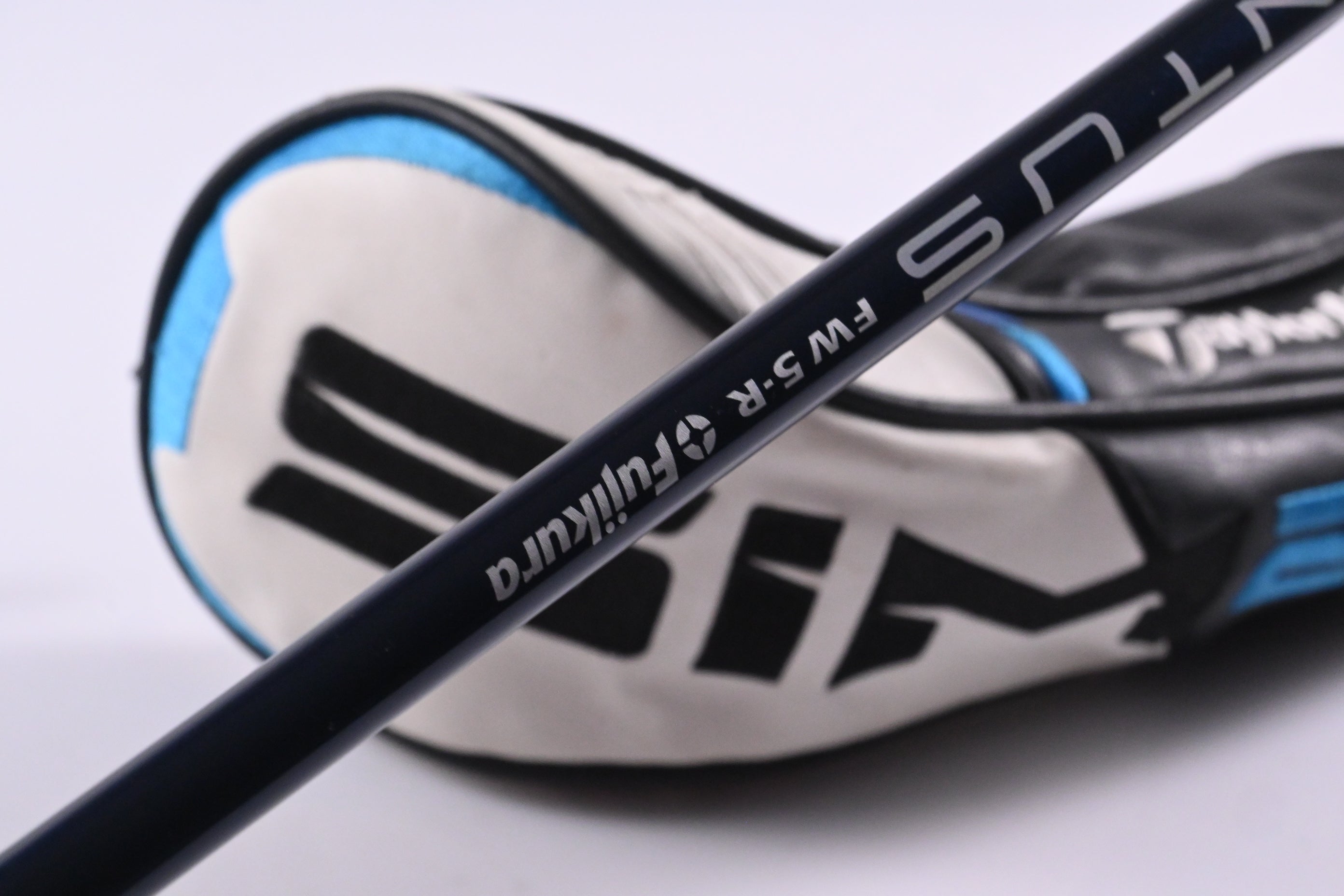 Taylormade SIM2 Max #5 Wood / 18 Degree / Regular Flex Ventus Blue 5 Shaft