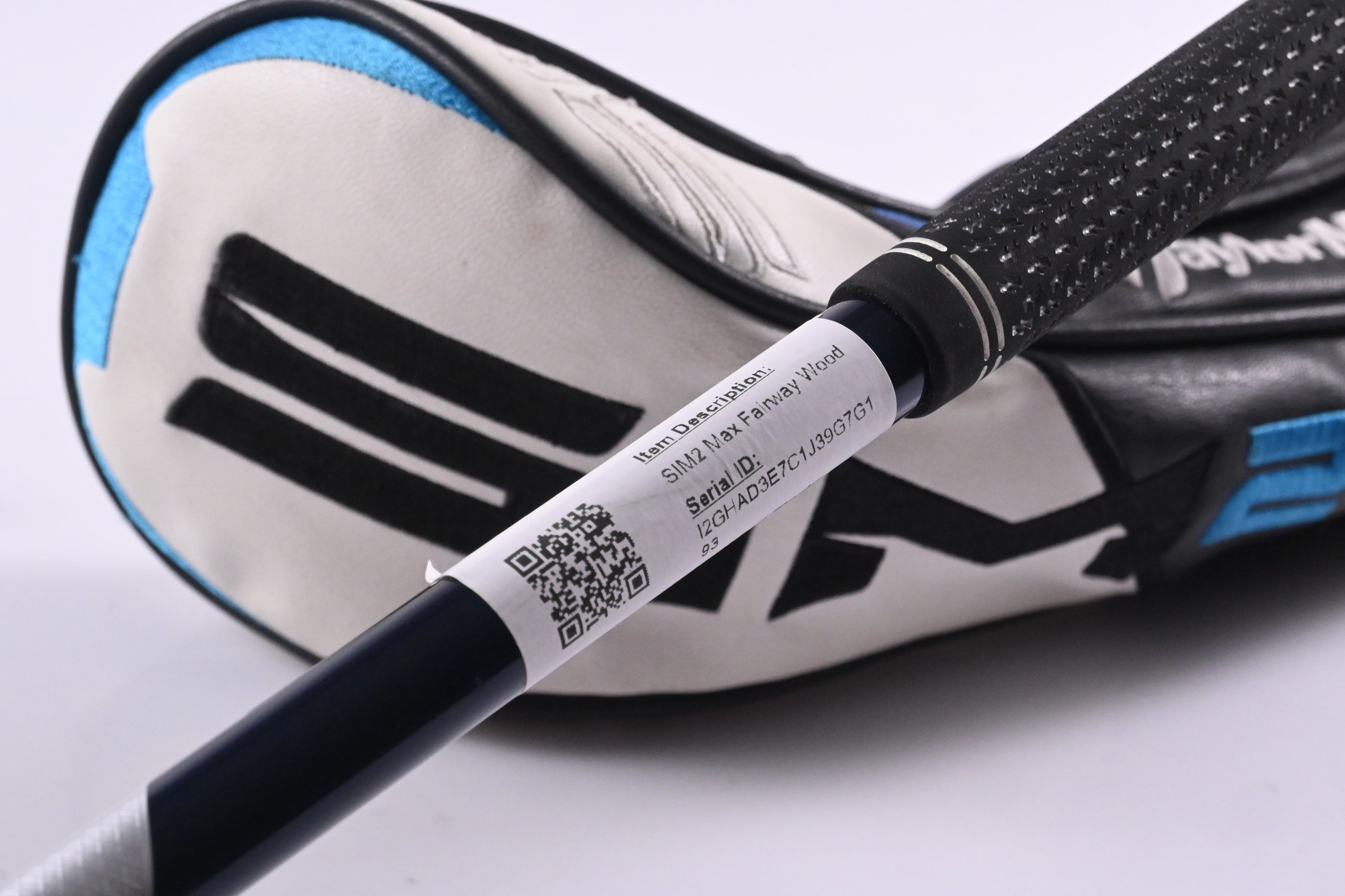 Taylormade SIM2 Max #5 Wood / 18 Degree / Regular Flex Ventus Blue 5 Shaft