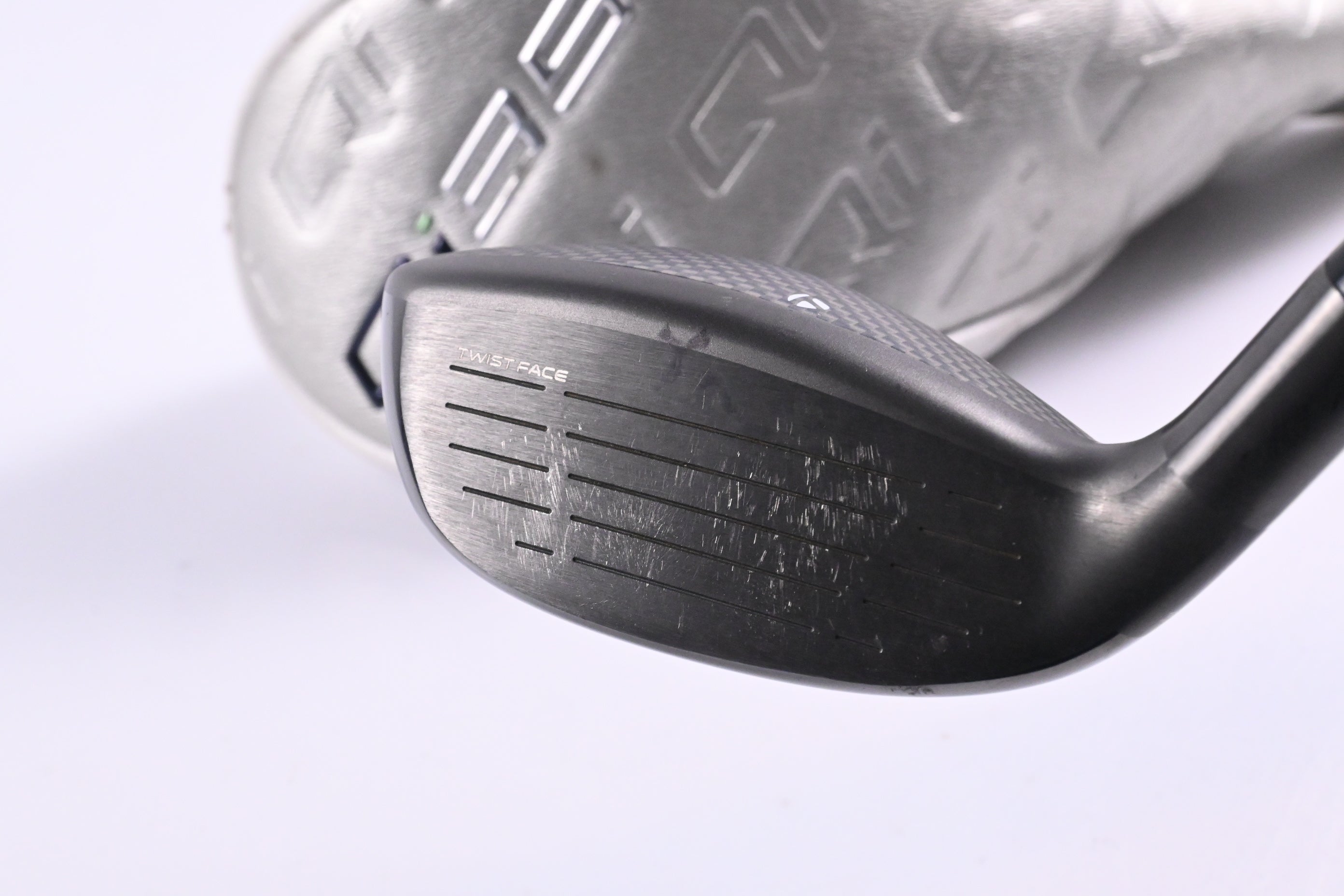 Ladies Taylormade Qi35 #6 Hybrid / 31 Degree / Ladies Flex Speeder NX 40 Shaft