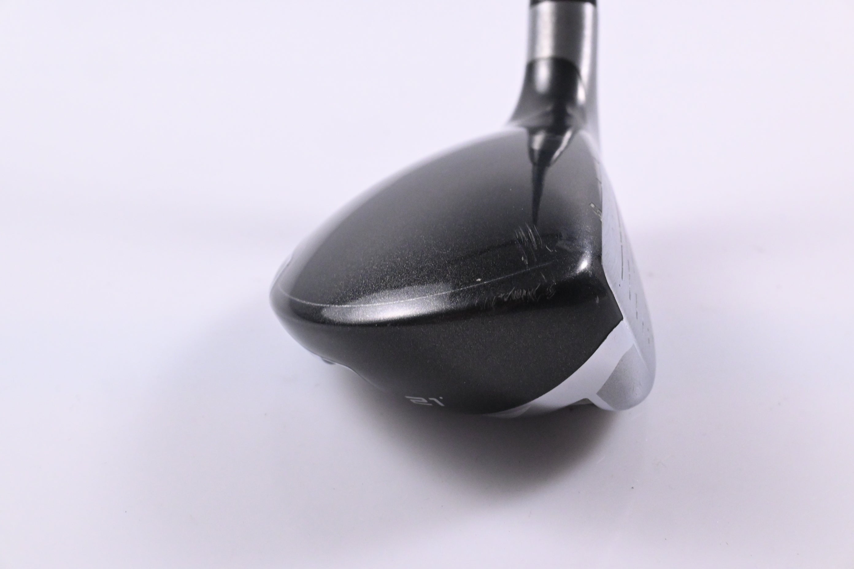 Taylormade SLDR #4 Hybrid / 21 Degree / Regular Flex Fujikura Speeder 82 Shaft
