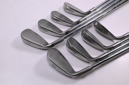 Ping G5 Irons / 4-PW+SW / Blue Dot / Regular Flex Ping Shafts