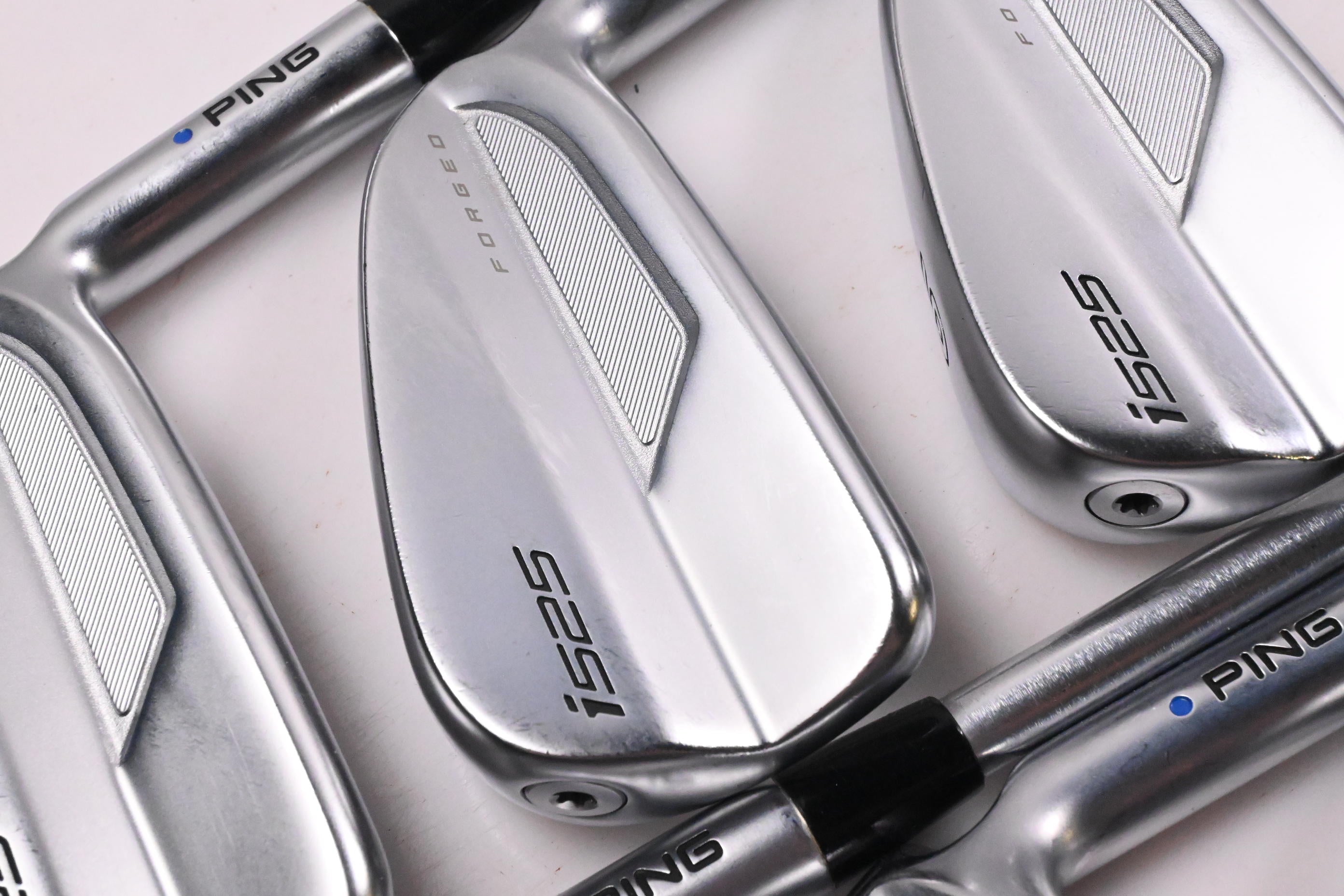 Ping i525 Irons / 5-PW / Regular Flex Project X i0 115 Shafts