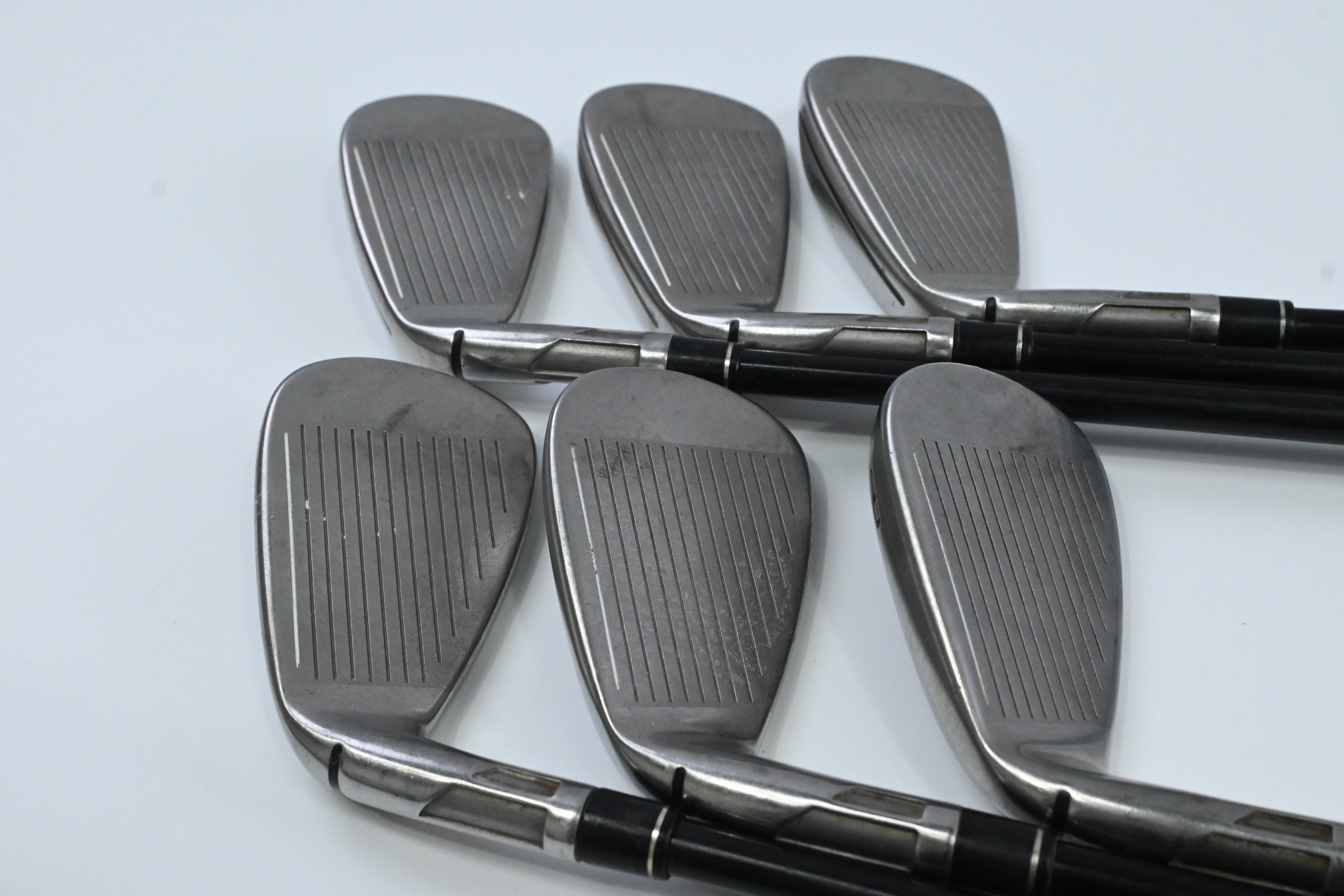 Taylormade Stealth Irons / 5-PW / Regular Flex Fujikura Ventus Red 6 Shafts