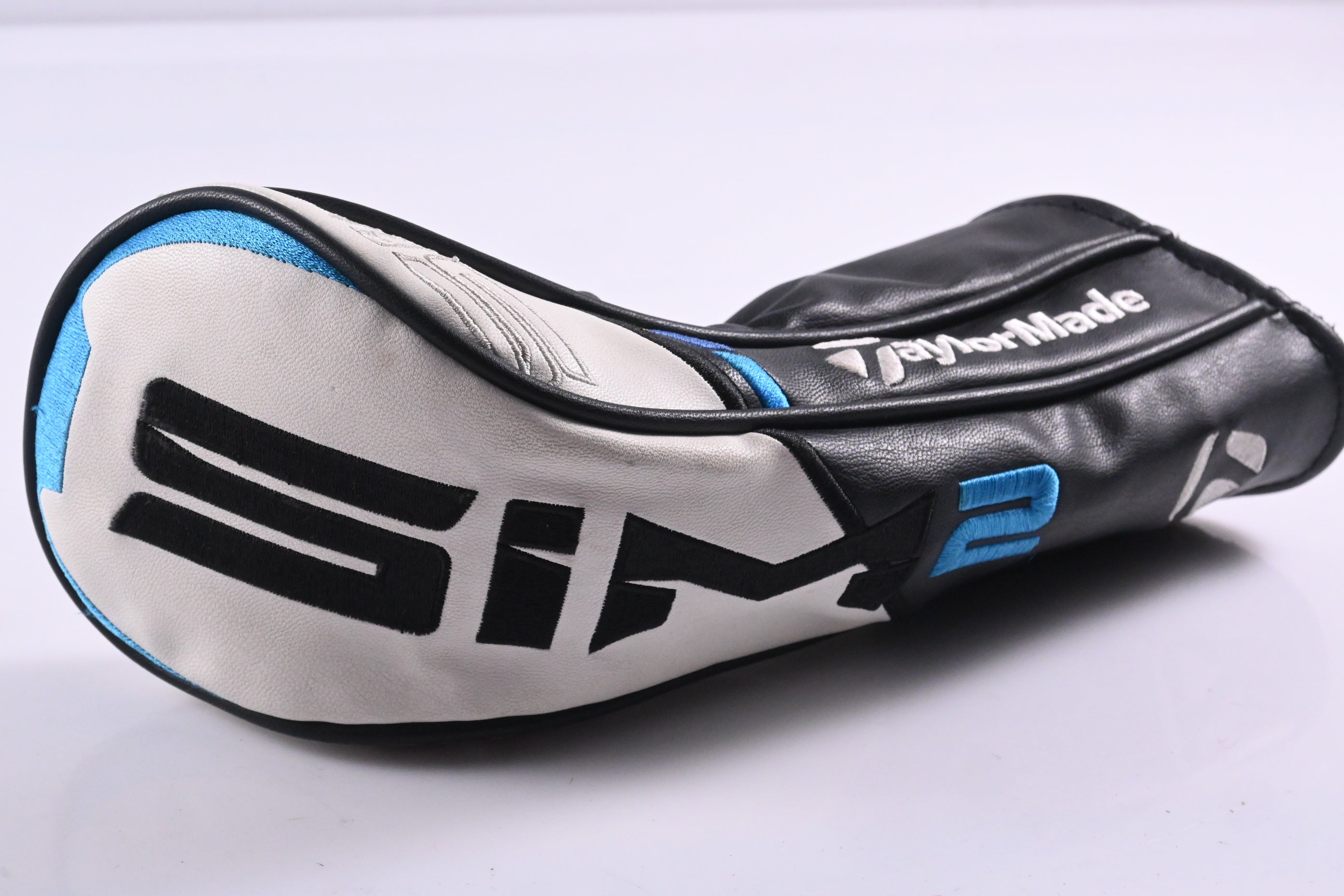 Taylormade SIM2 Max #5 Wood / 18 Degree / Regular Flex Ventus Blue 5 Shaft