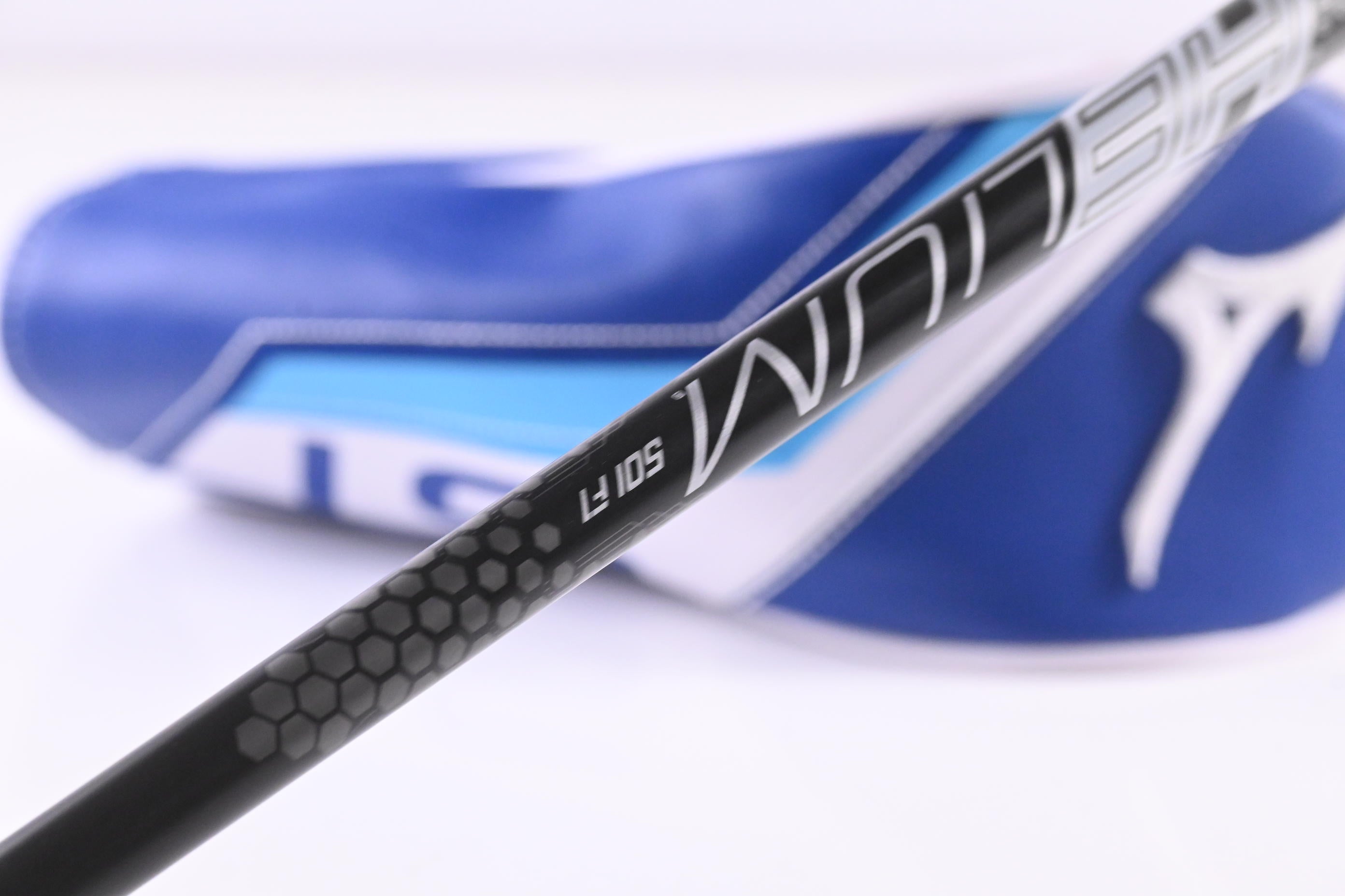 Ladies Mizuno ST-Max 230 #6 Hybrid / 28 Degree / Ladies Flex UST Helium Nanocore