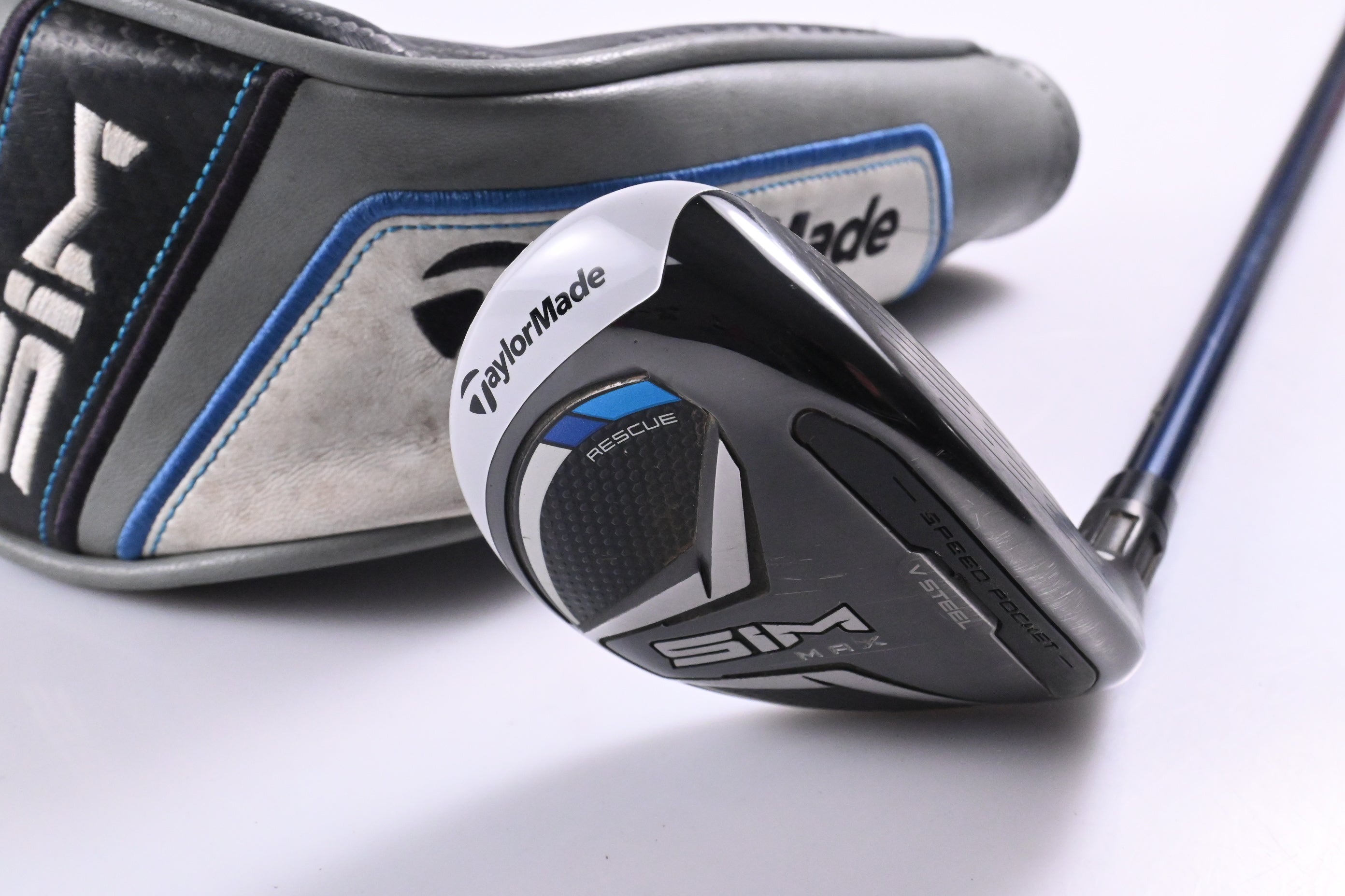 Taylormade SIM Max #6 Hybrid / 26 Degree / Regular Flex Ventus Blue 6 Shaft