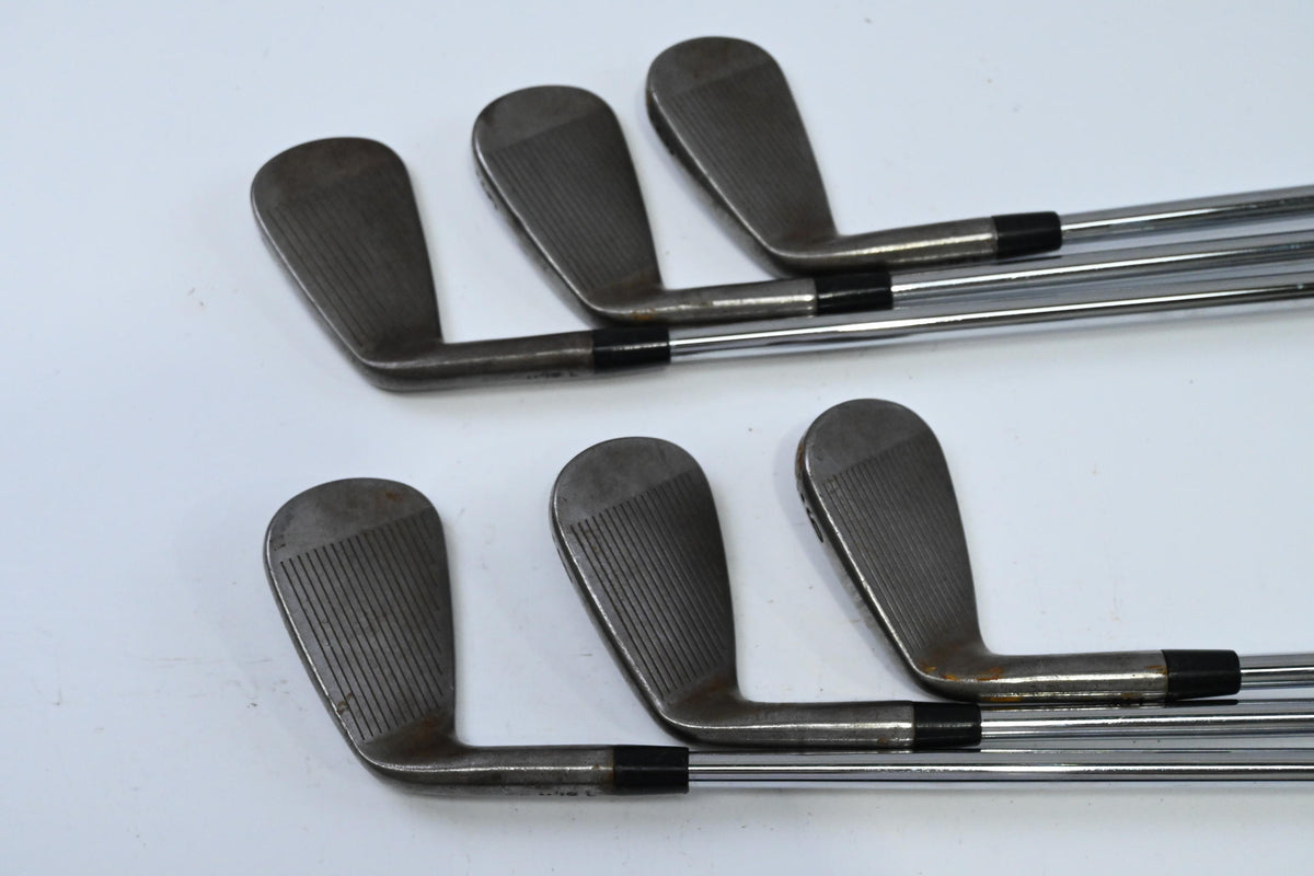 Callaway Apex Pro 19 Irons / 4-9 / Stiff Flex Dynamic Gold 120 S400 Shafts