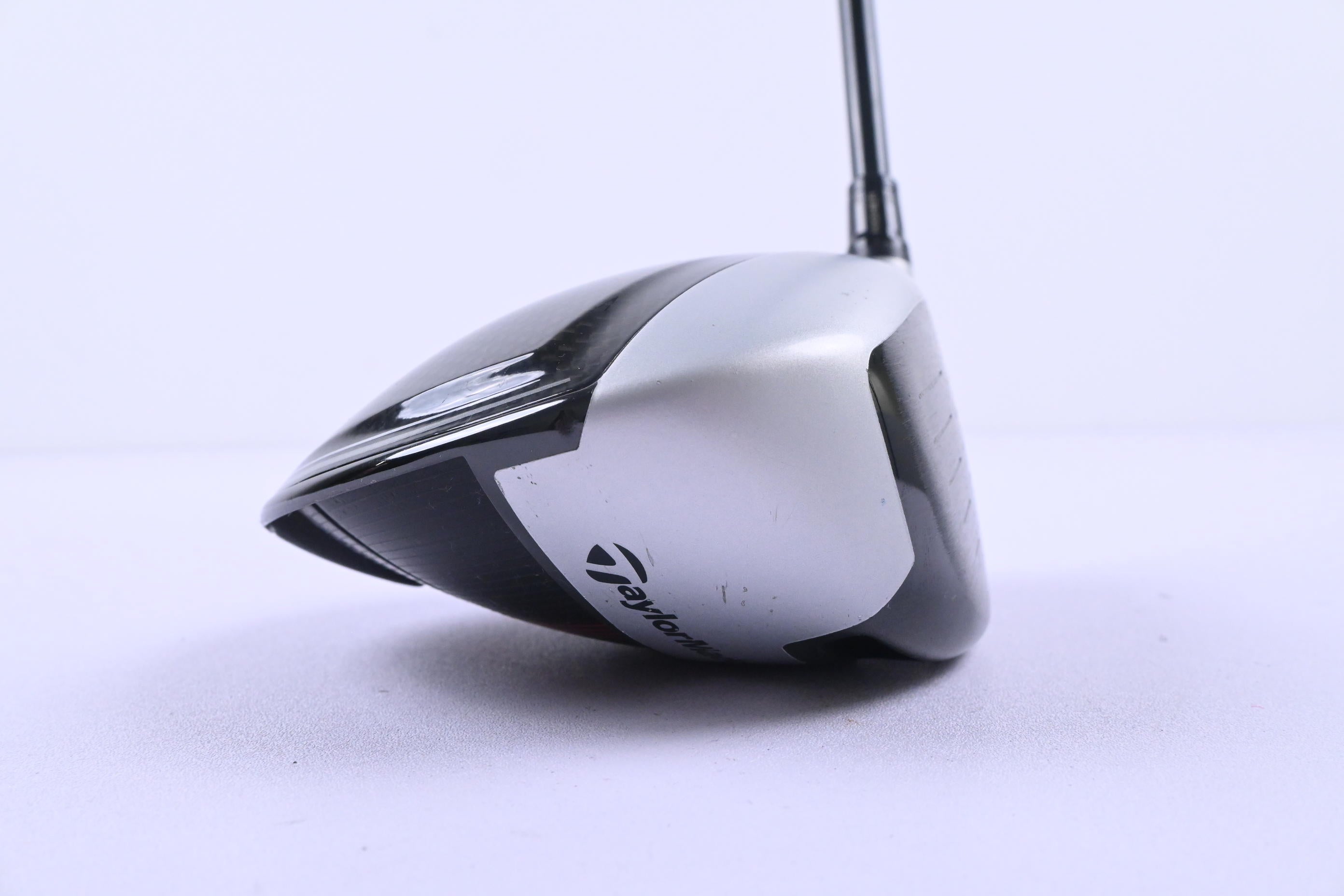 Taylormade M4 Driver / 9.5 Degree / Regular Flex Fujikura Atmos Red 5 Shaft