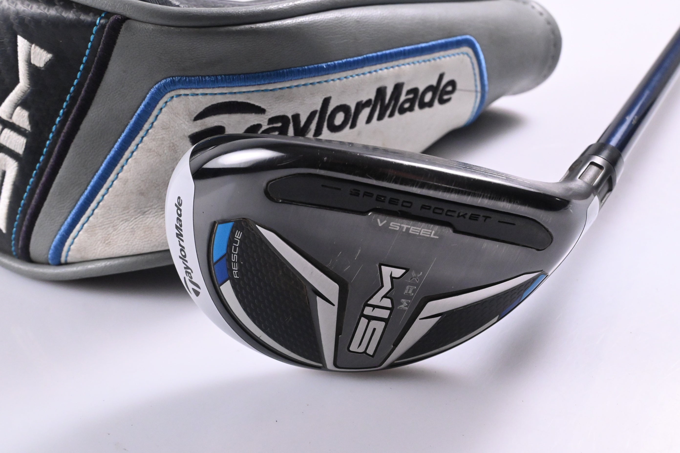 Taylormade SIM Max #6 Hybrid / 26 Degree / Regular Flex Ventus Blue 6 Shaft