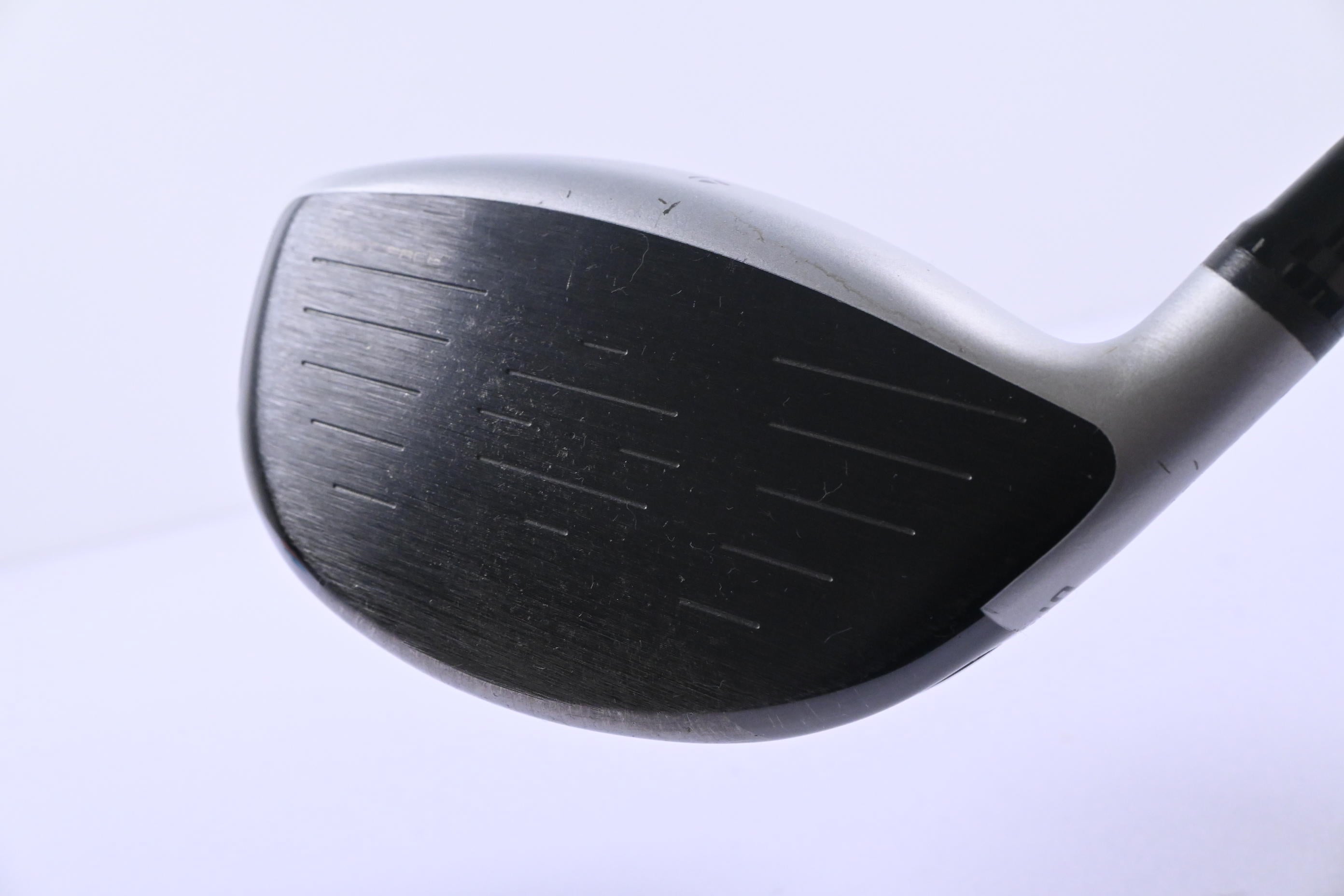 Taylormade M4 Driver / 9.5 Degree / Regular Flex Fujikura Atmos Red 5 Shaft