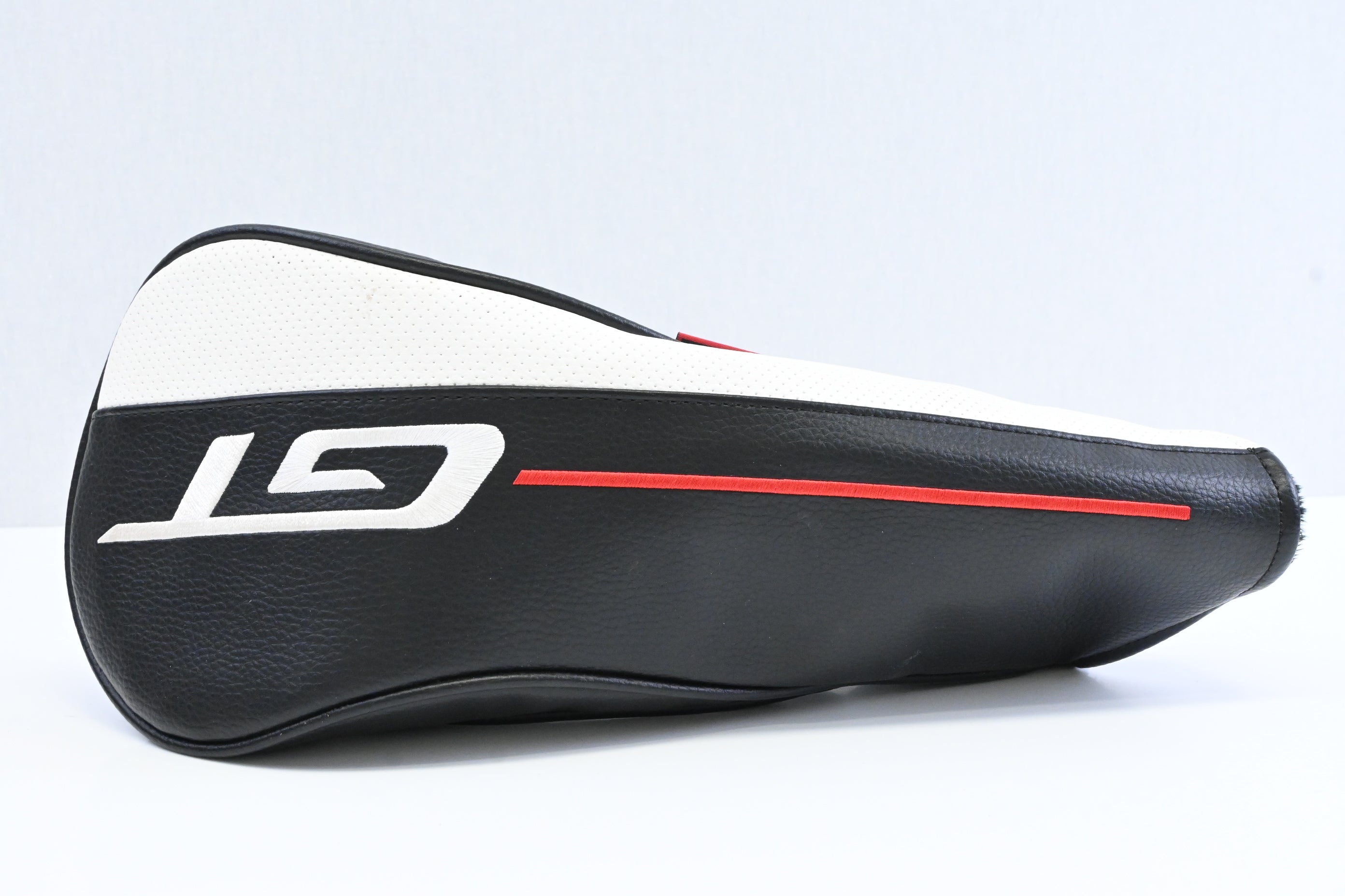 Titleist GT2 Driver / 10 Degree / Regular Flex Tensei 1K Blue 55 Shaft