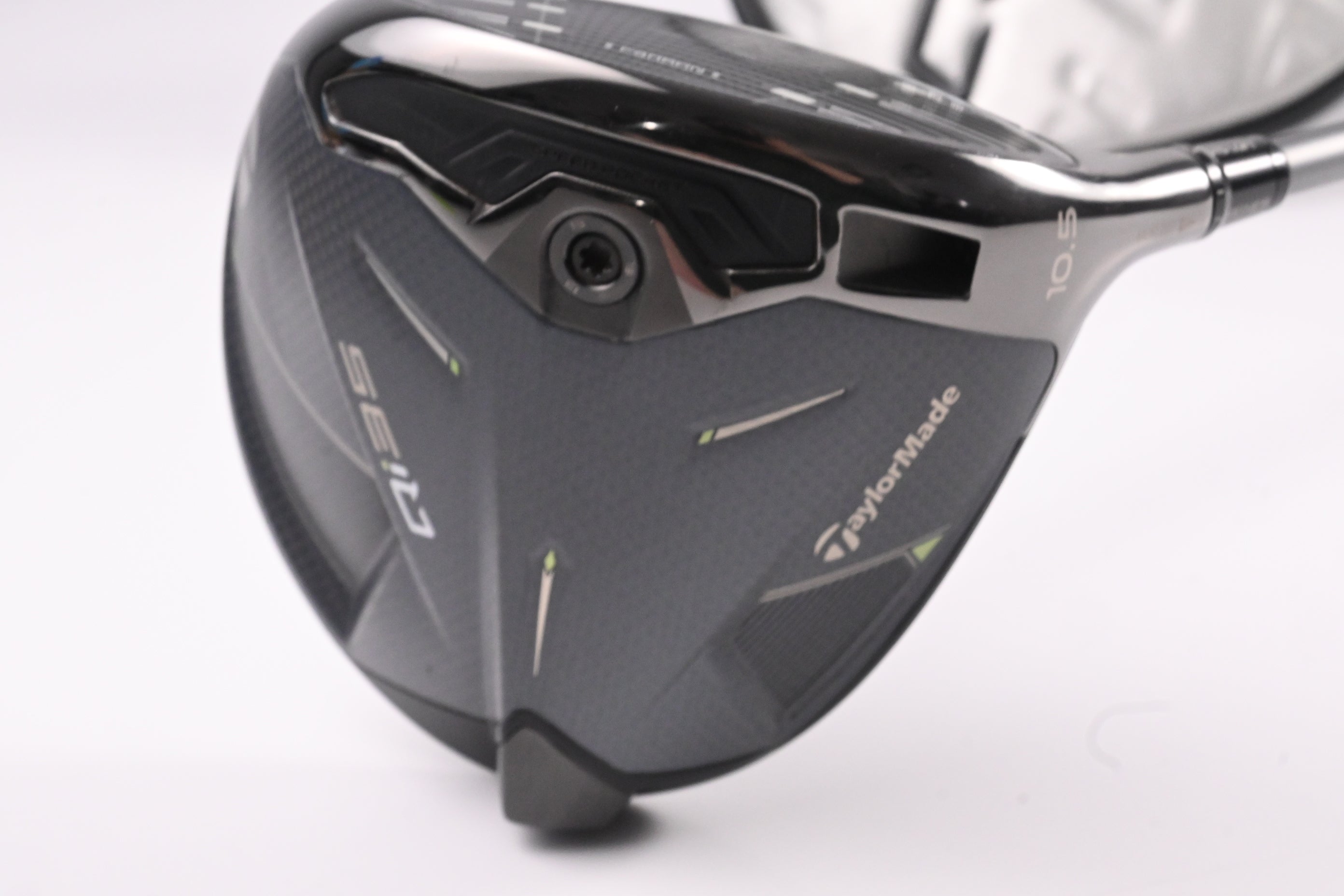 Taylormade Qi35 Driver / 10.5 Degree / Regular Flex Fujikura Air Speeder 50