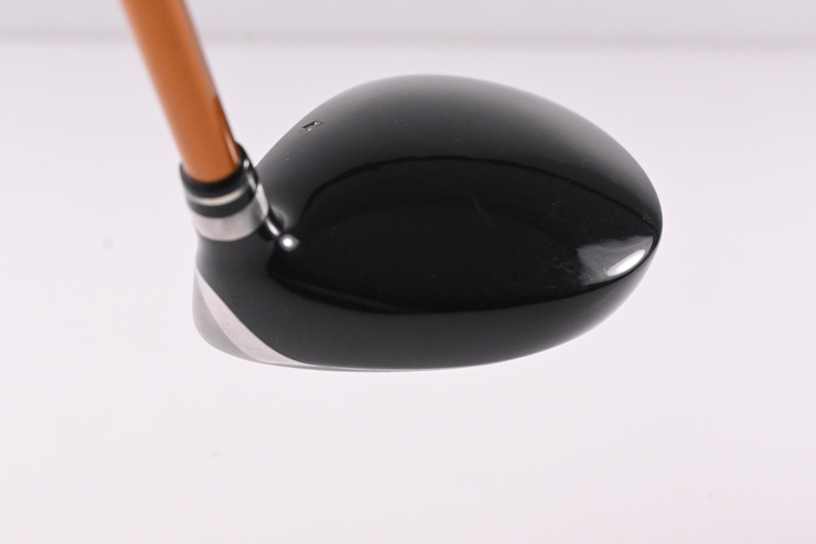 Wilson Staff DF6 #3 Wood / 16 Degree / Regular Flex Aldila NVS 70 Shaft