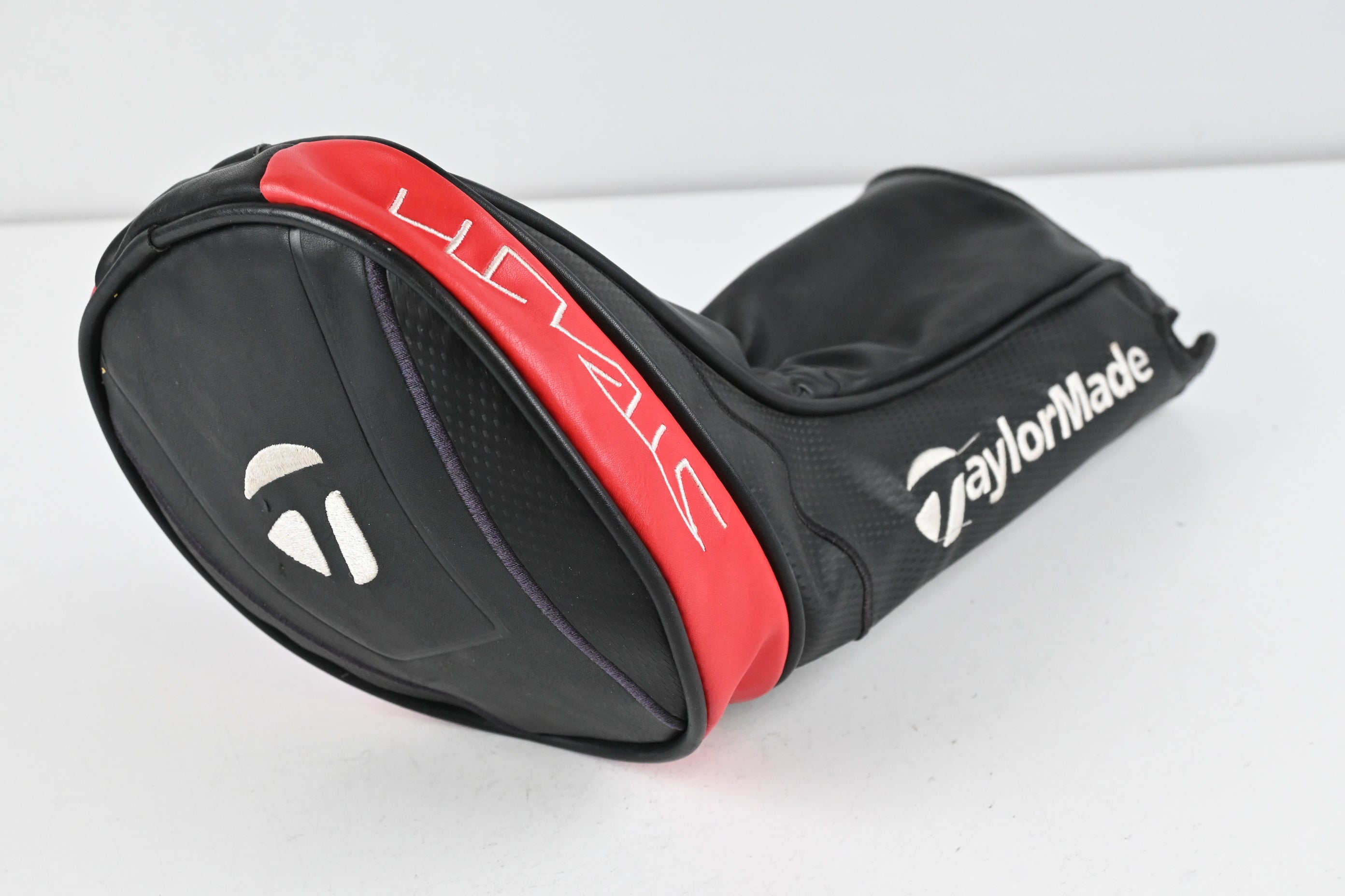 Taylormade Stealth HD Driver / 10.5 Degree / Regular Flex Fujikura Air Speeder 50