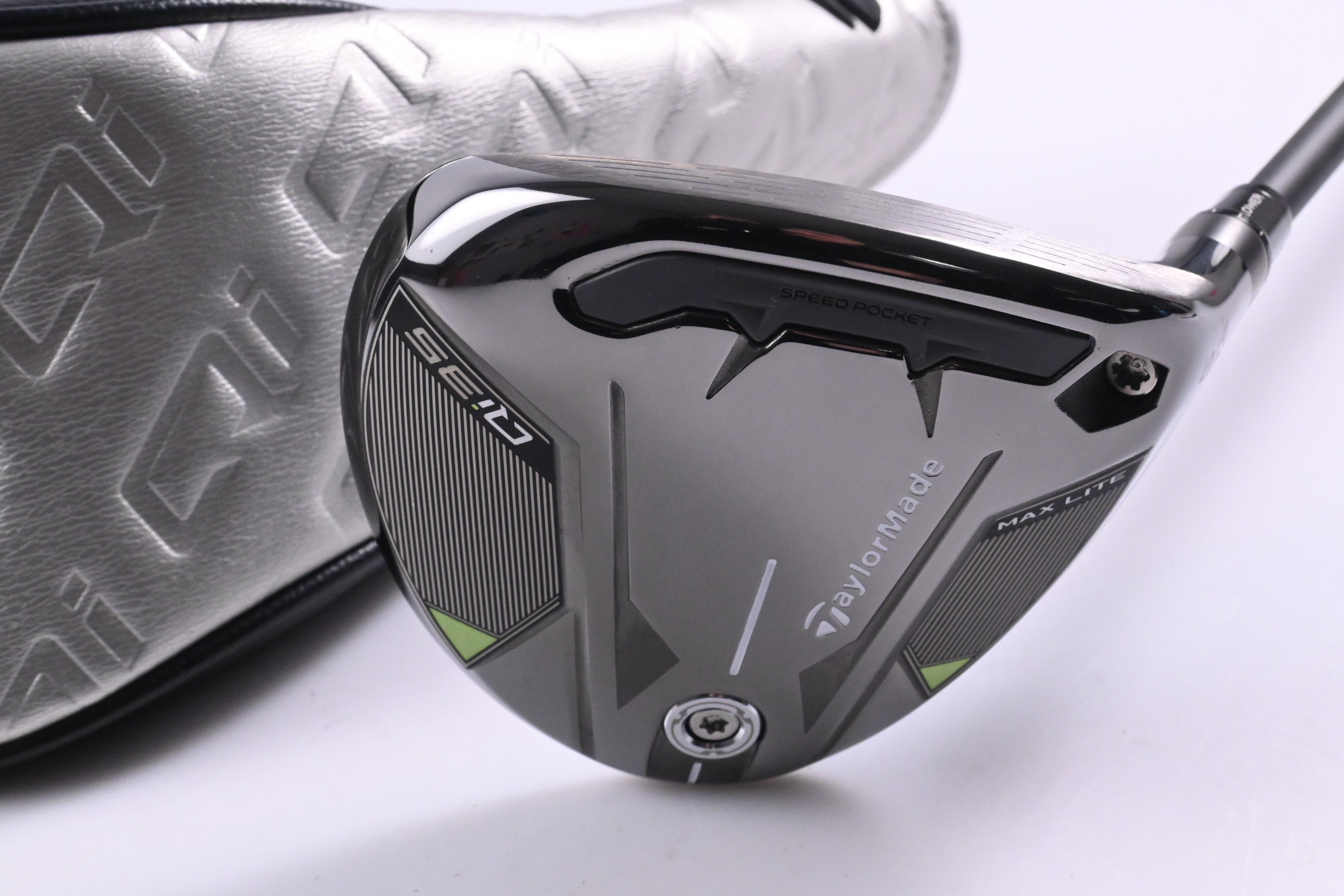 Taylormade Qi35 Max Lite #5 Wood / 18.5 Degree / Regular Flex Vanquish 4 Shaft