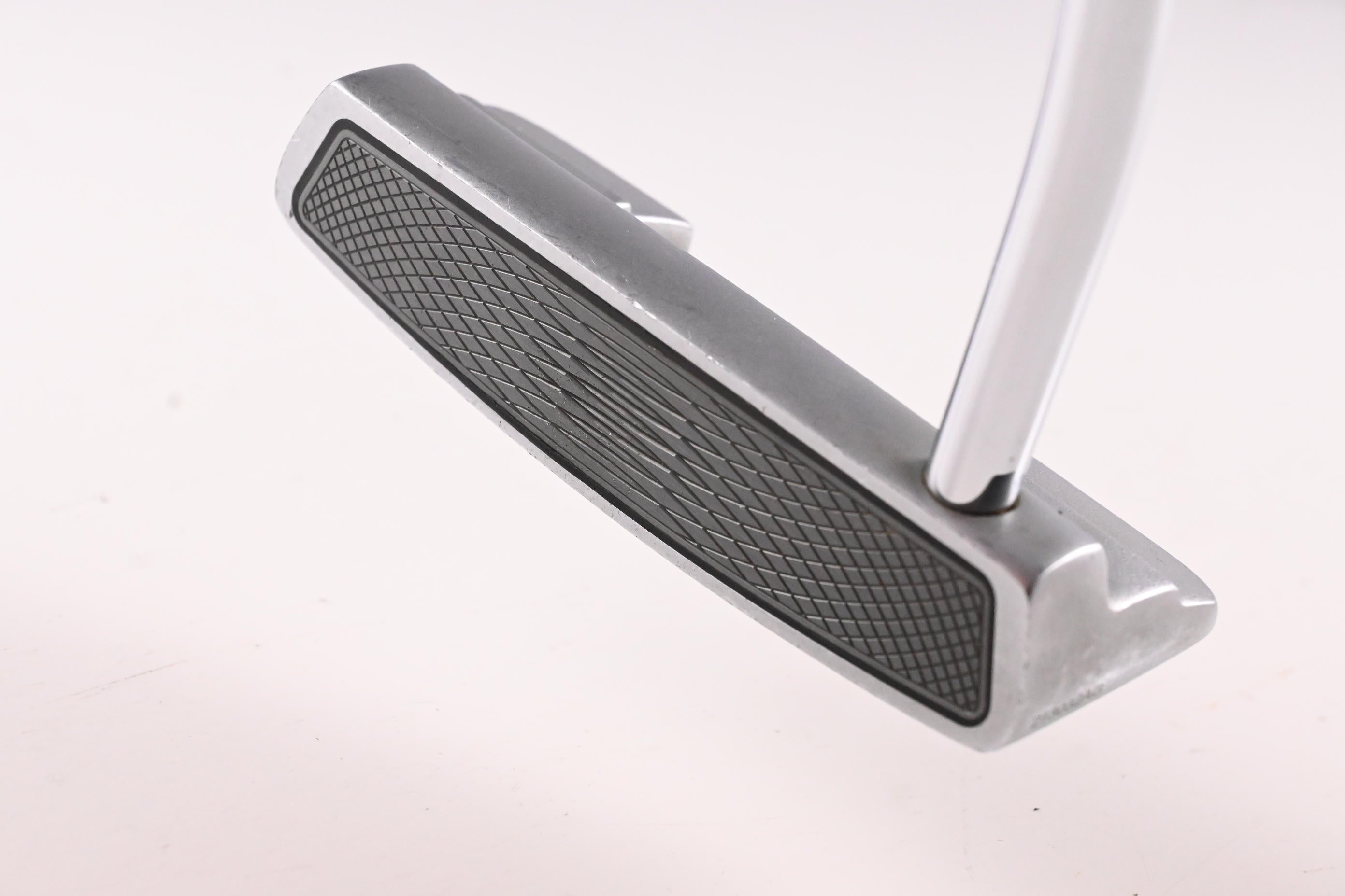 Ping Sigma G Kushin Putter / 34 Inch