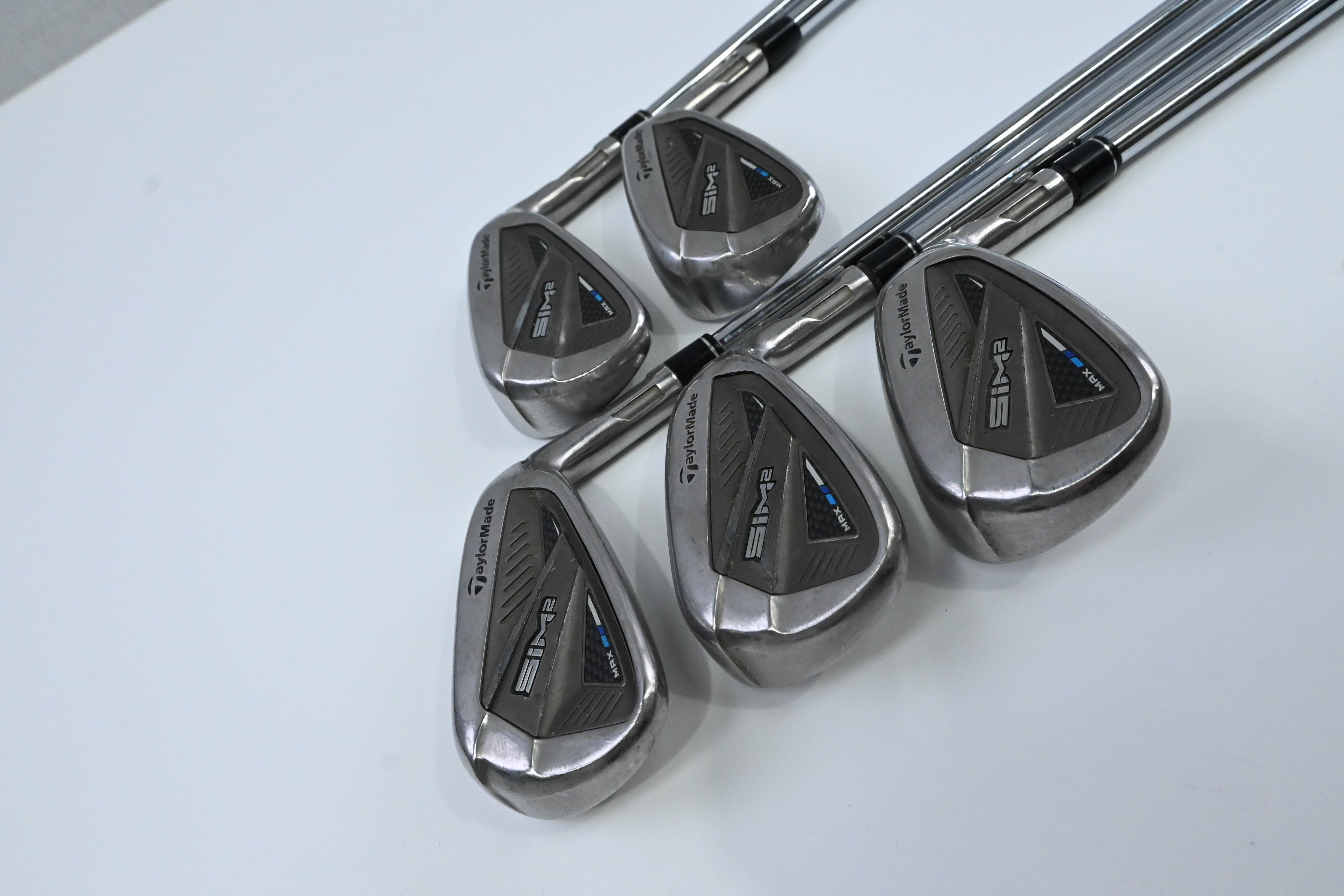 Taylormade SIM2 Max Irons / 5-9 / Regular Flex KBS Max MT 85 Shafts