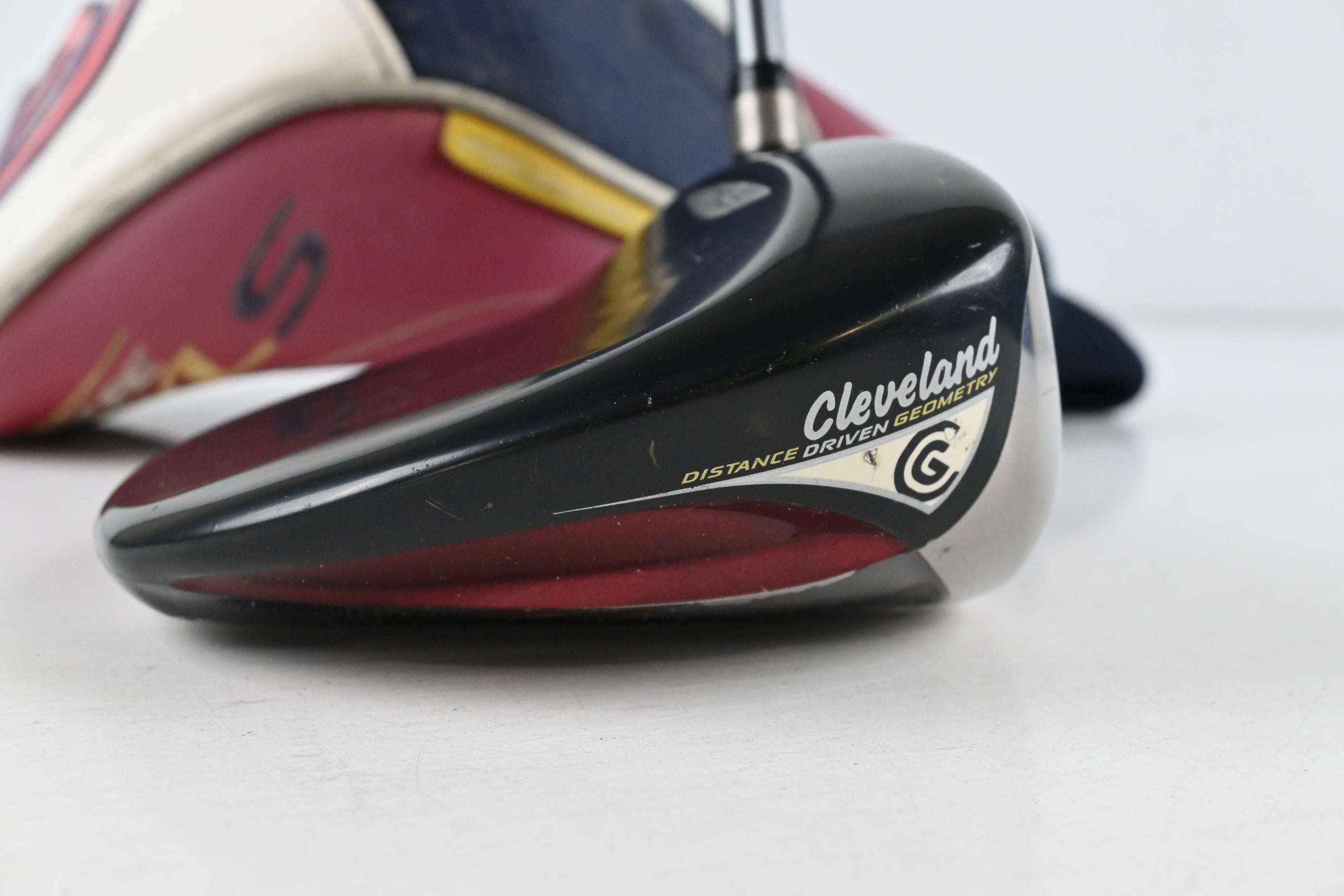 Cleveland HiBore XLS Driver / 12 Degree / Regular Flex Fujikura Fit-On Gold 55