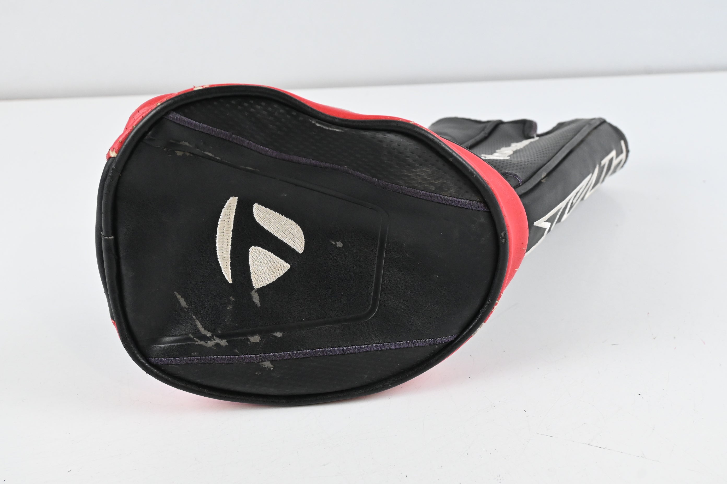 Taylormade Stealth Driver / 10.5 Degree / X-Flex Kai'li White 70 Shaft