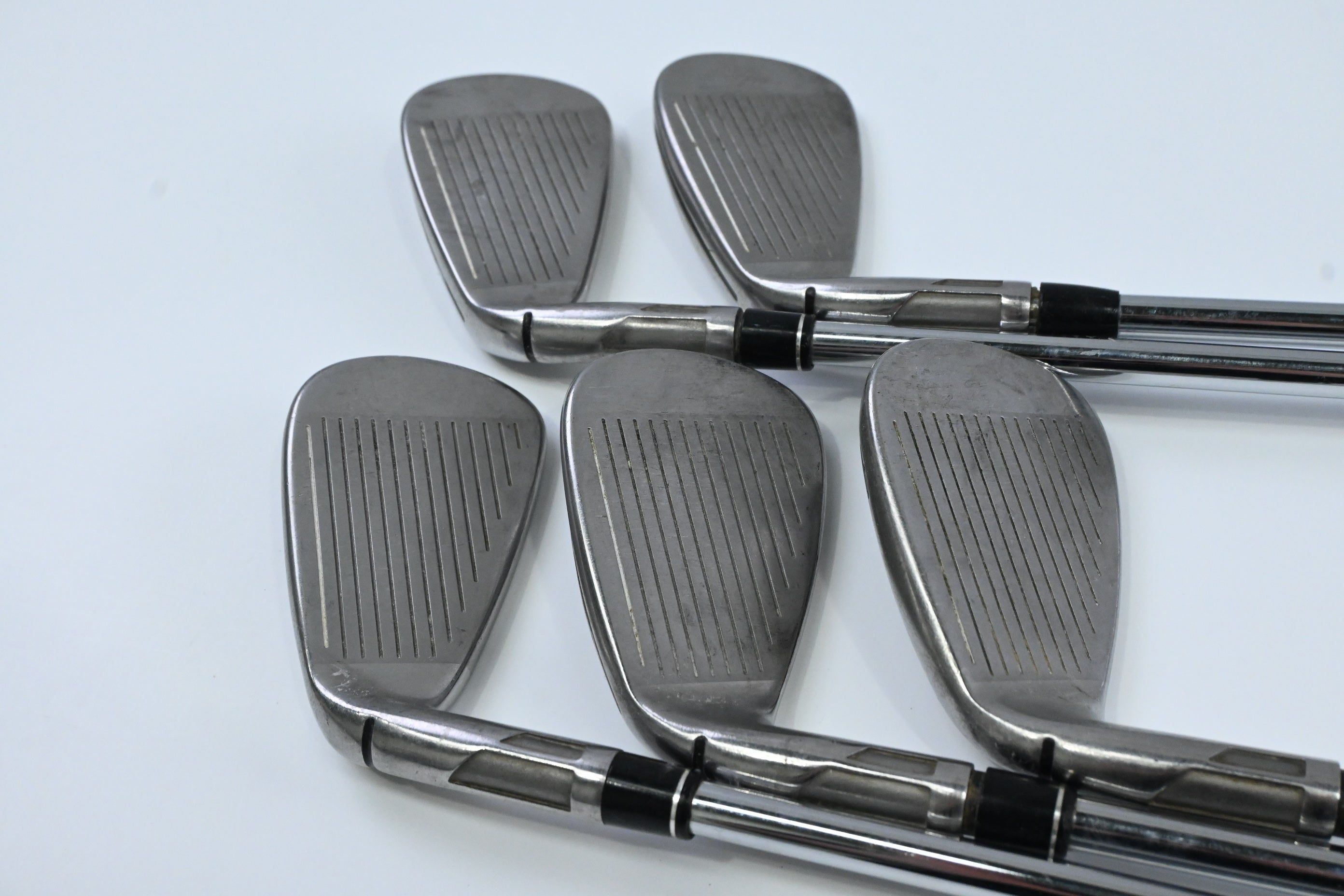 Taylormade SIM2 Max Irons / 5-9 / Regular Flex KBS Max MT 85 Shafts