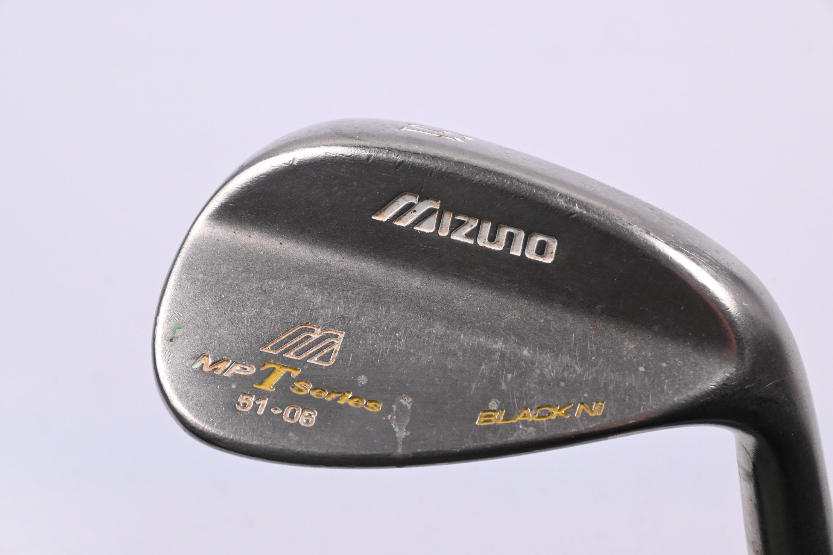 Mizuno MP T Series Black Ni Gap Wedge / 51 Degree / Stiff Flex Dynamic Gold S300