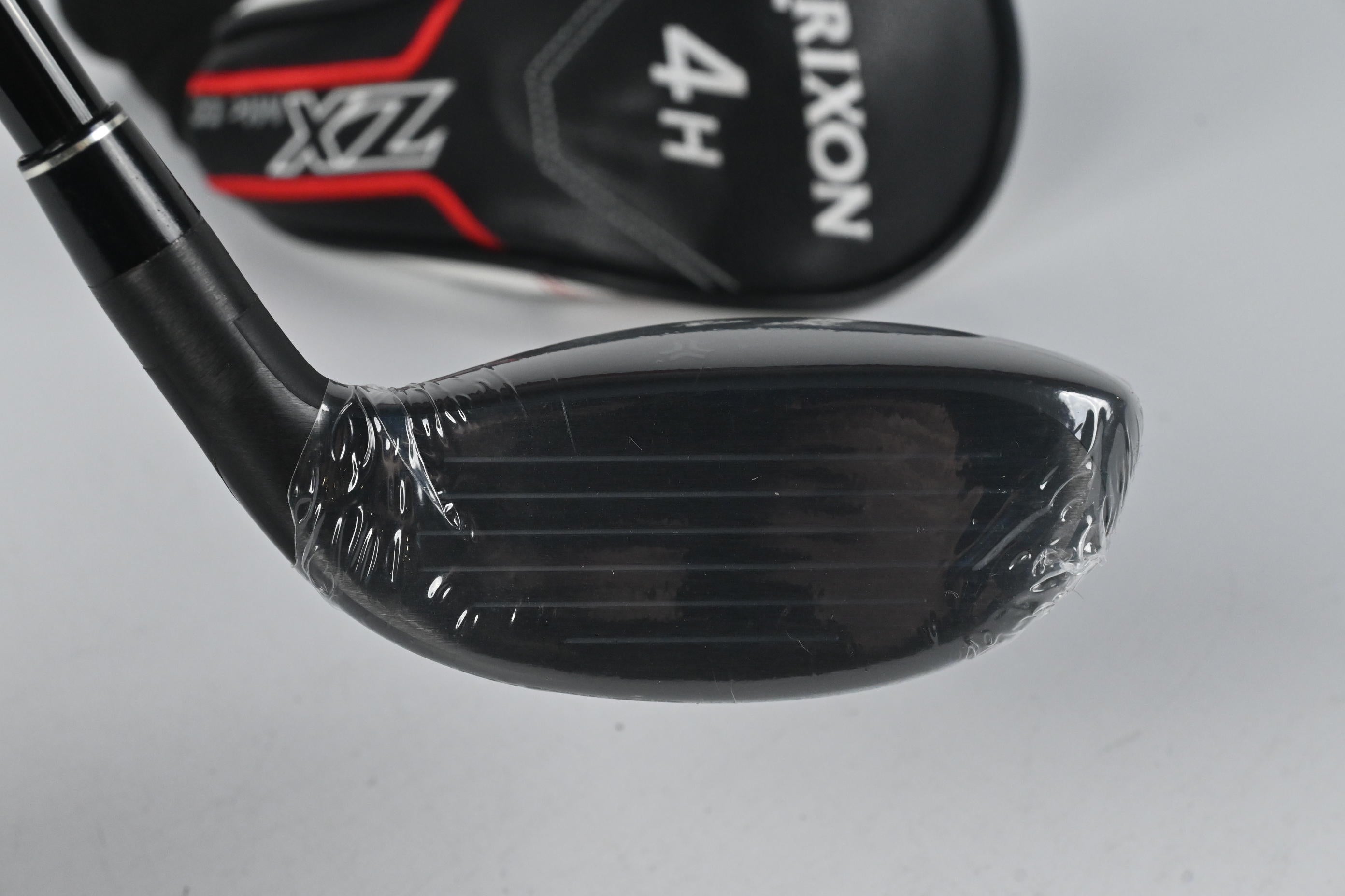 Left Hand Srixon ZX Mk II 2023 #4 Hybrid / 22 Degree / Regular Flex HZRDUS Smoke