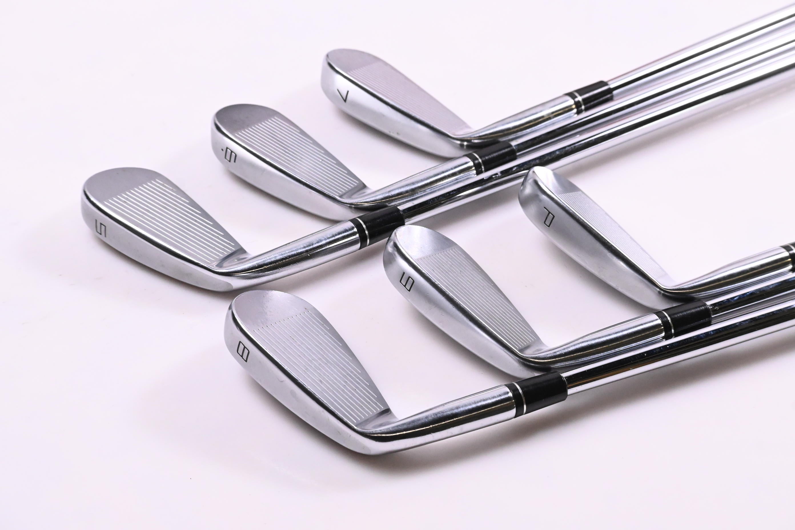 Taylormade P770 2017 Irons / 5-PW / Regular Flex Dynamic Gold 105 R300 Shafts