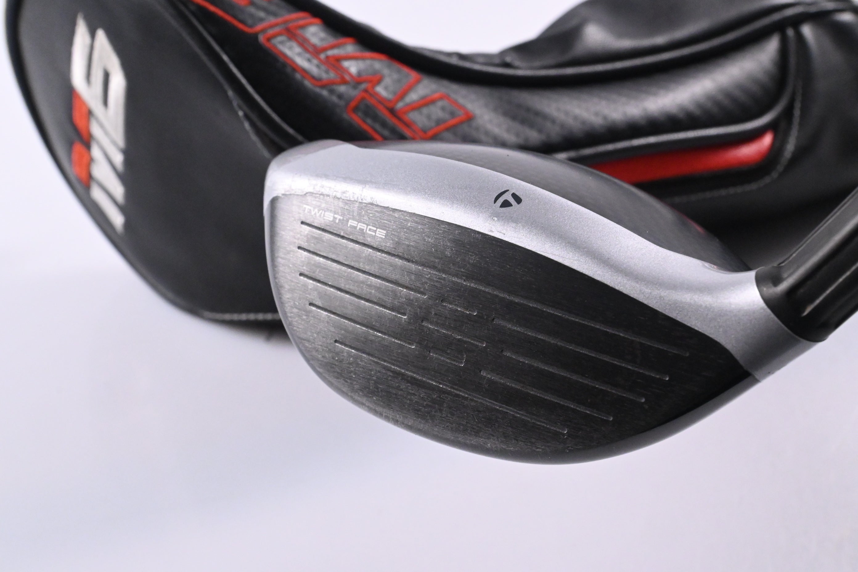 Taylormade M6 #3 Wood / 15 Degree / Regular Flex Fujikura Atmos Orange 5 Shaft