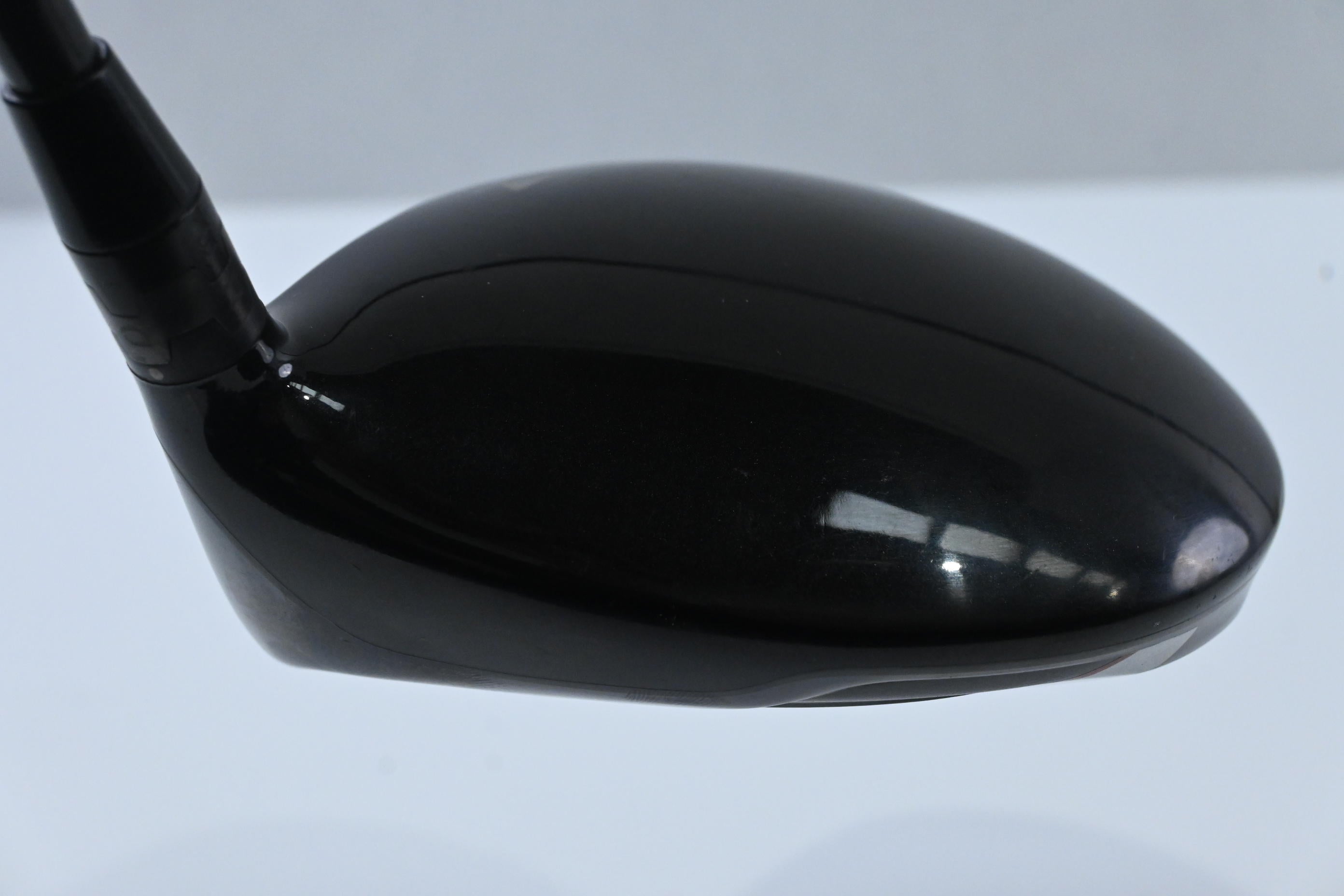 Titleist 913 D2 Driver / 10.5 Degree / Stiff Flex Aldila RIP Phenom 70