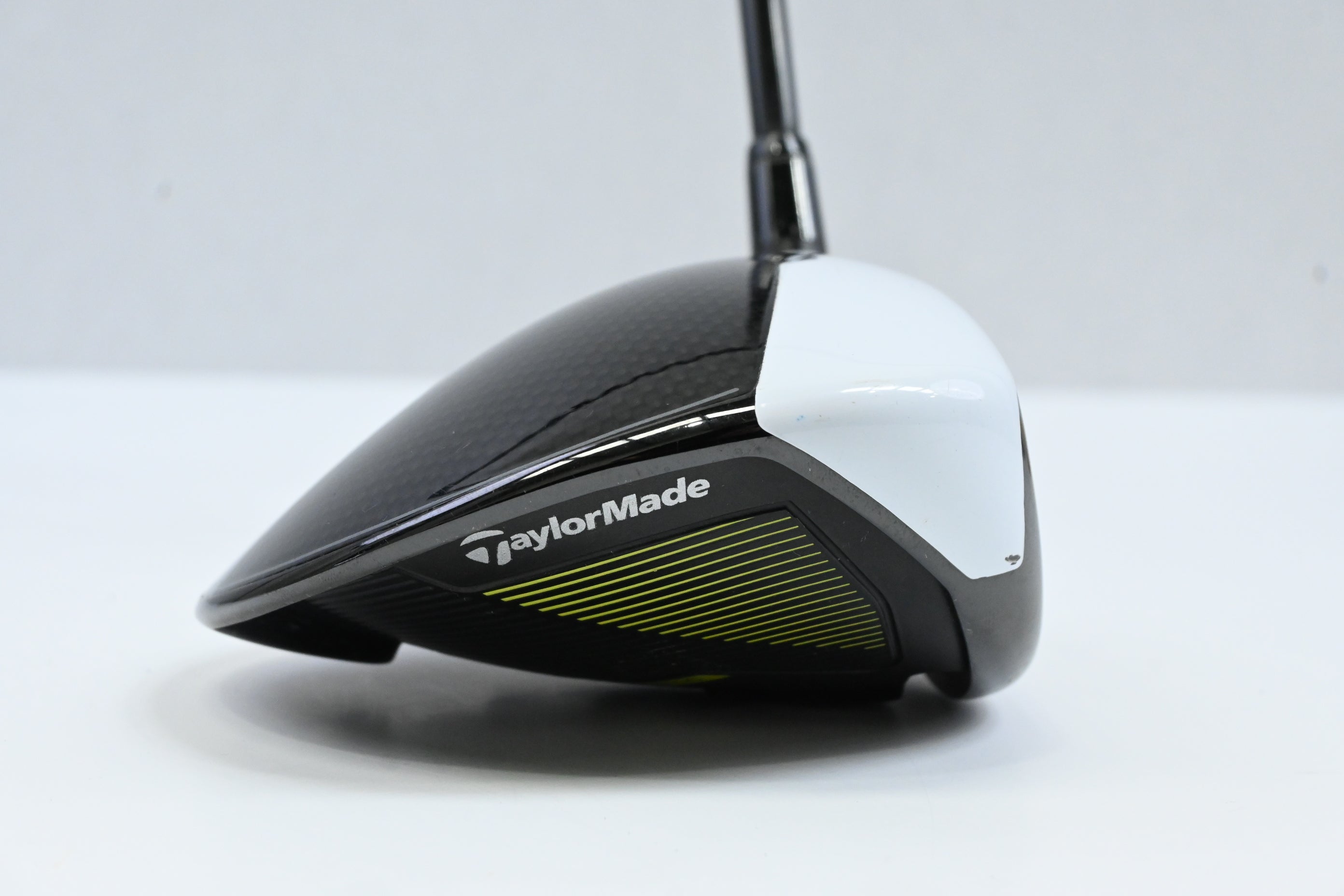 Taylormade M2 2017 Driver / 9.5 Degree / Stiff Flex Fujikura Rocketfuel 50 Shaft