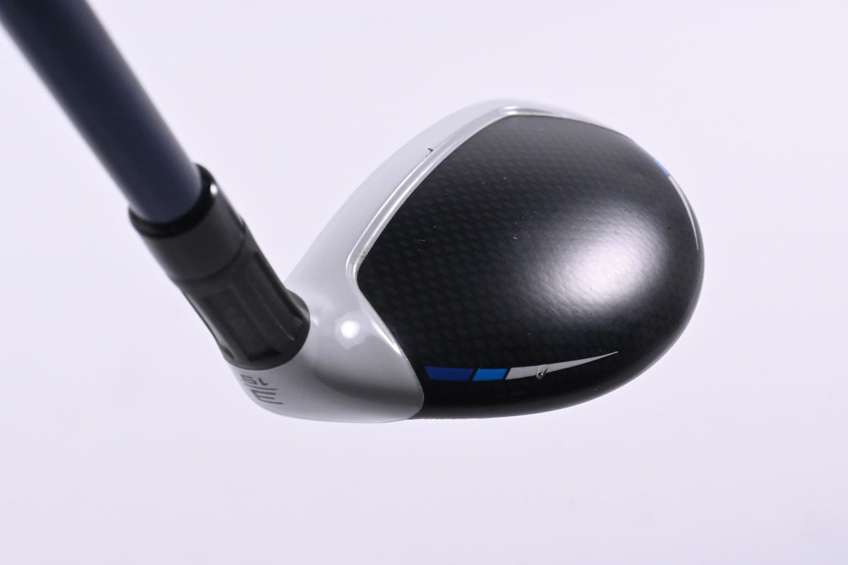 Taylormade SIM2 Max #3 Hybrid / 19 Degree / Regular Flex Ventus Blue 6 Shaft