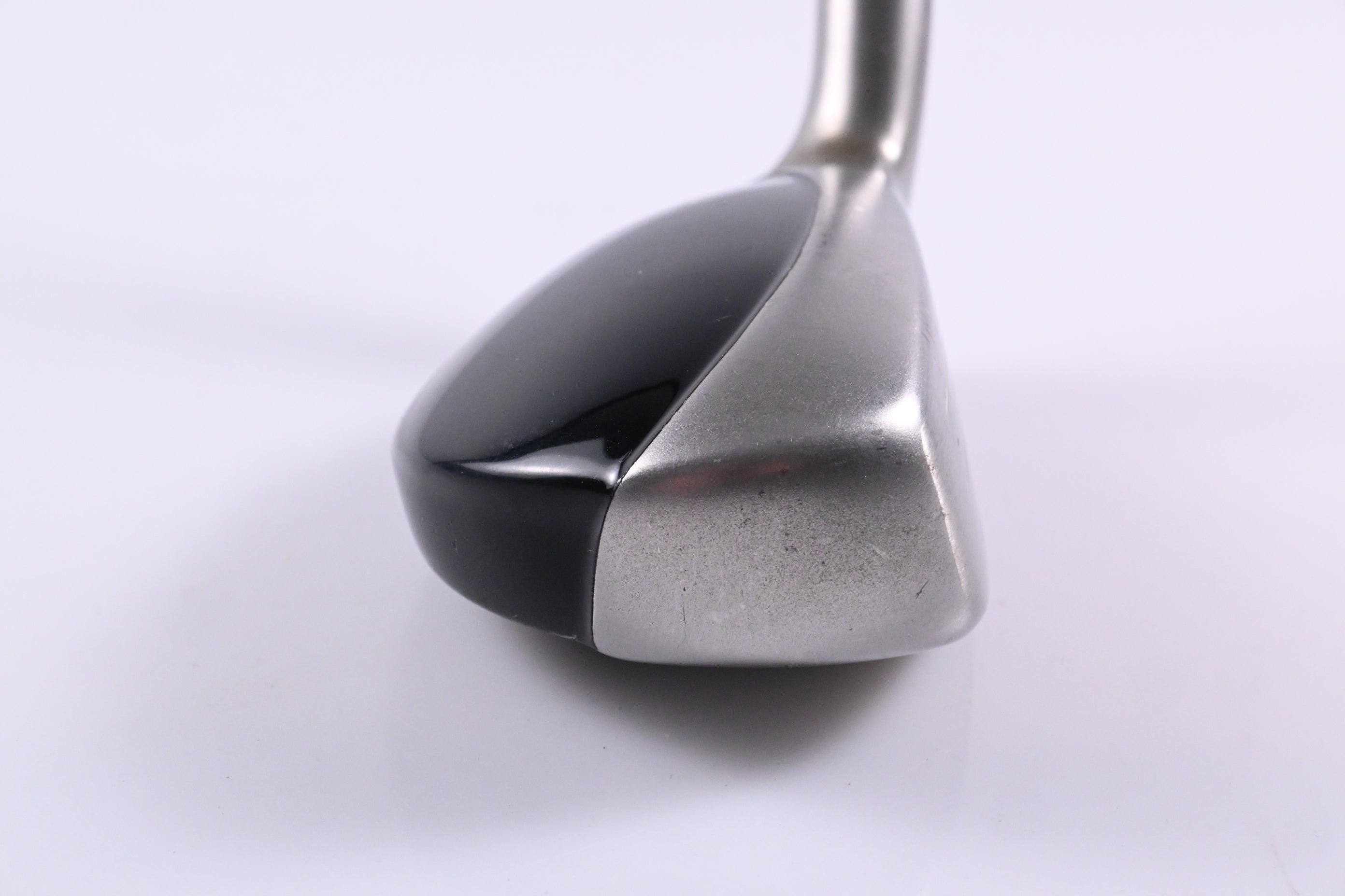 Taylormade Rescue Mid #2 Hybrid / 16 Degree / Regular Flex Taylormade Lite Shaft