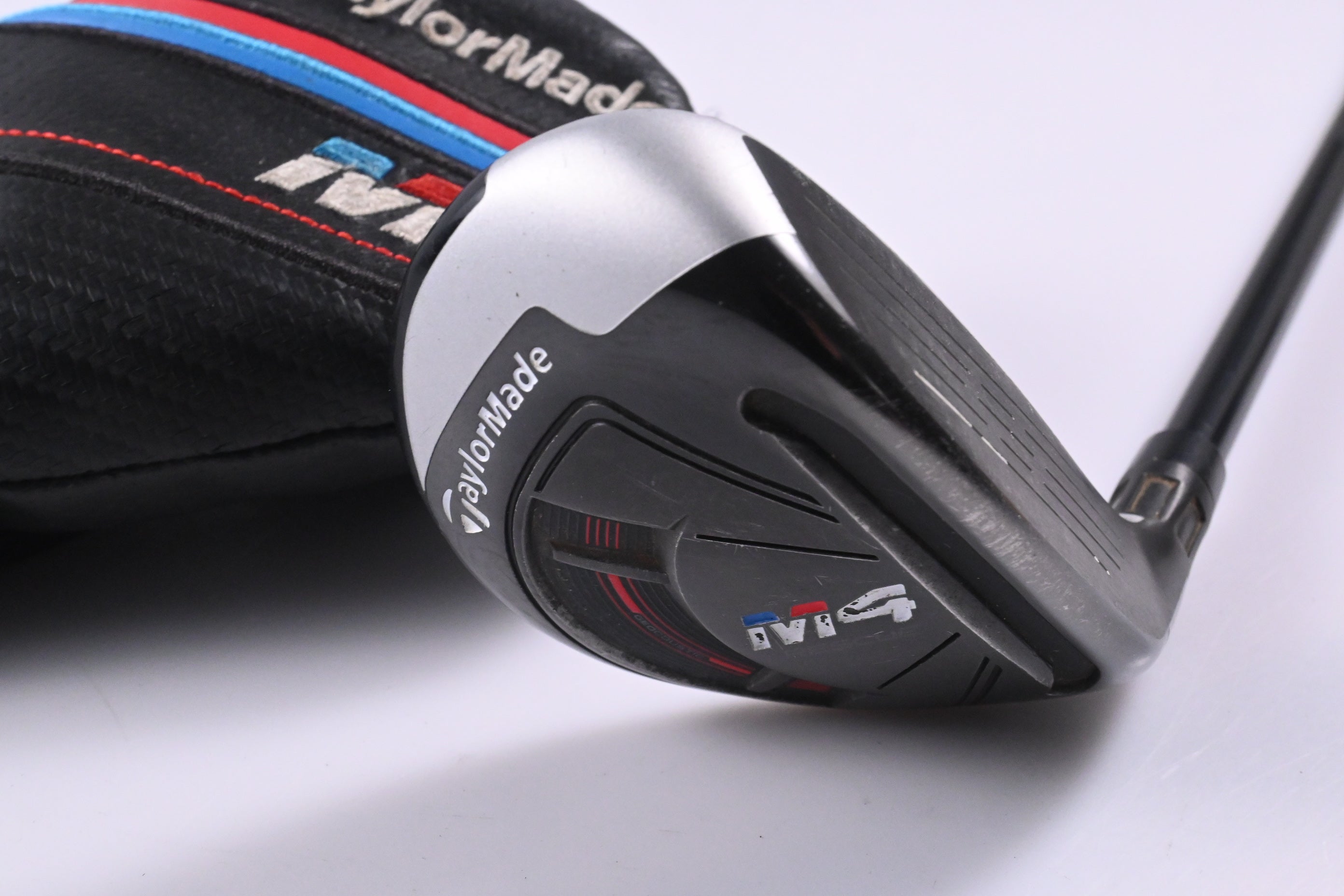 Taylormade M4 #3 Hybrid / 19 Degree / Regular Flex Fujikura Atmos Red 6 Shaft