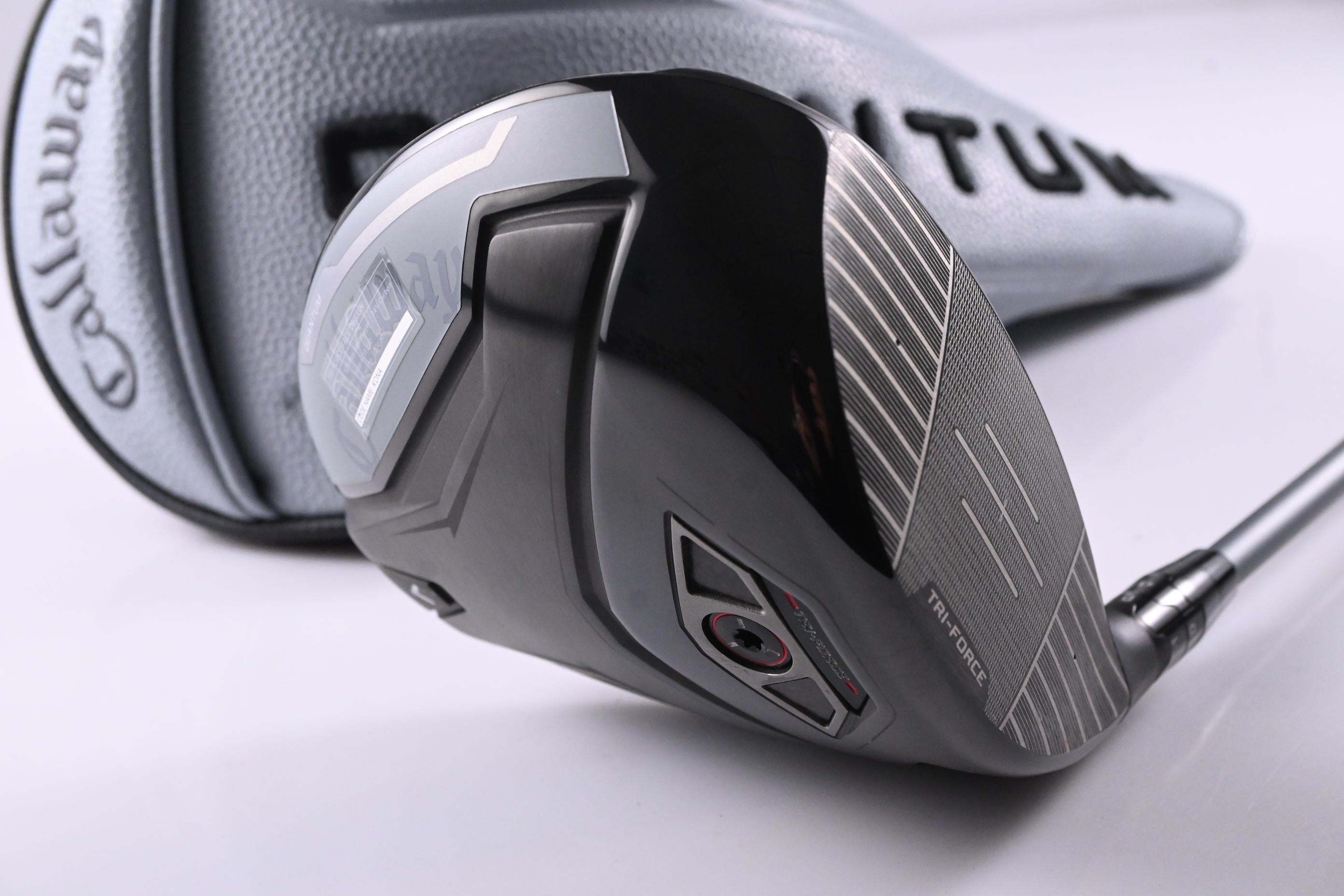 Callaway Quantum Max D Driver / 10.5 Degree / Regular Flex Denali Frost Silver