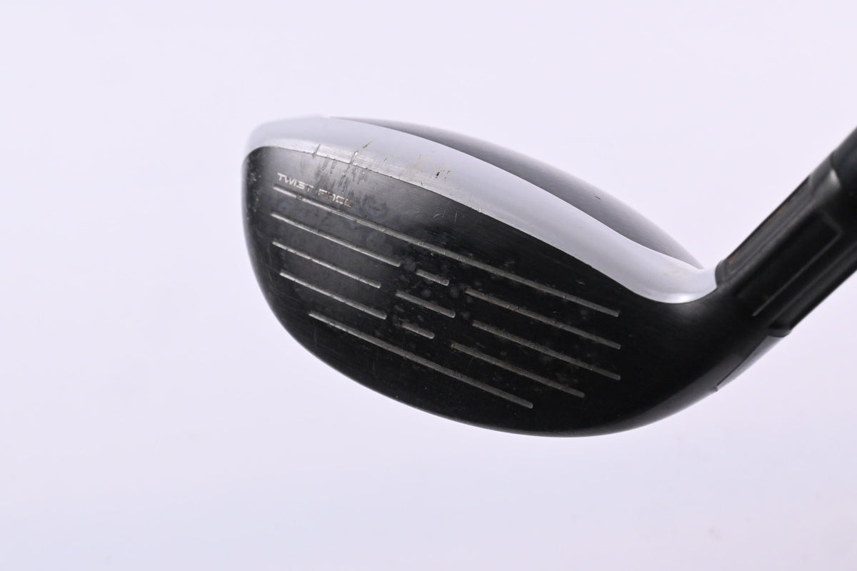 Taylormade SIM2 Max #3 Hybrid / 19 Degree / Regular Flex Ventus Blue 6 Shaft