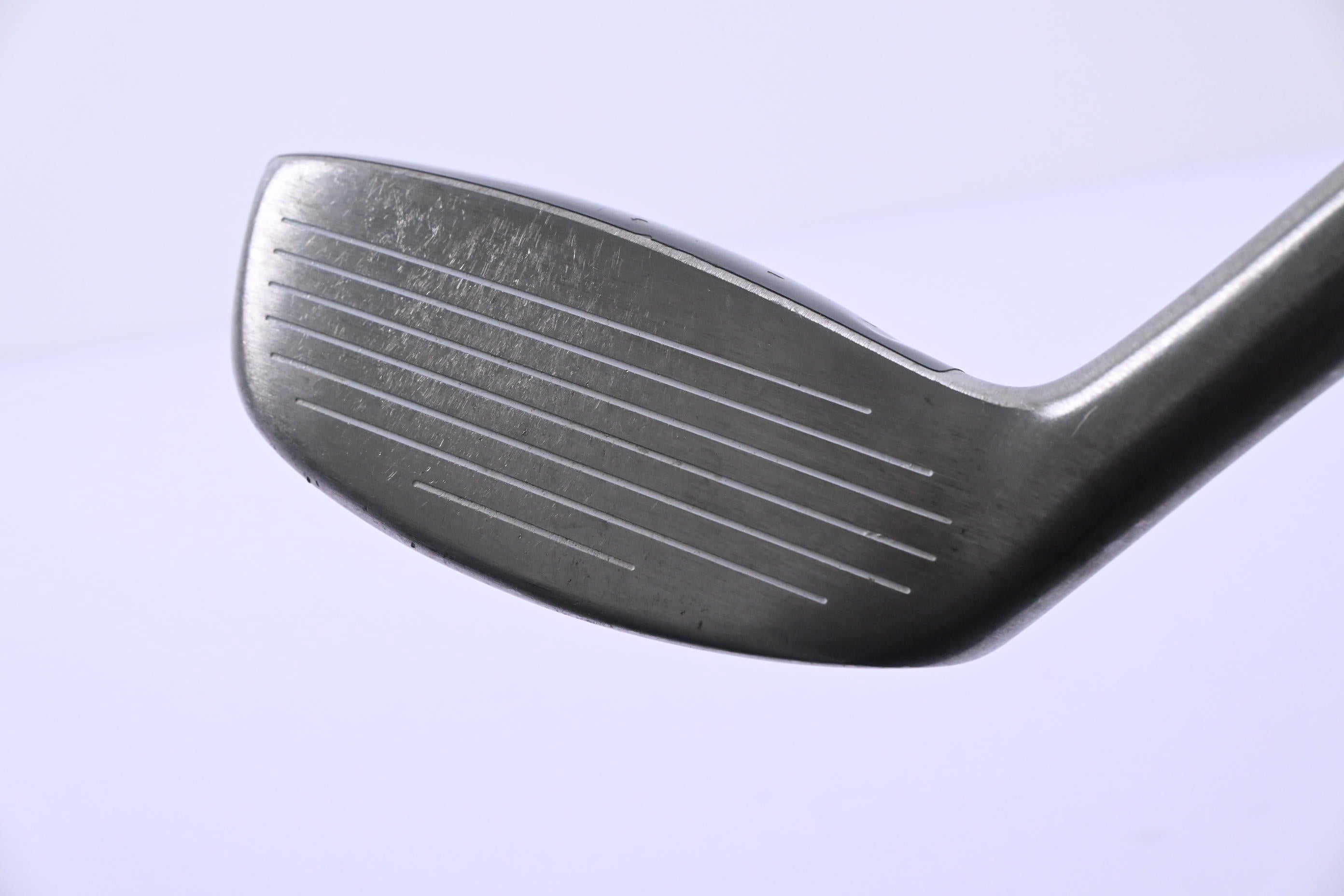 Titleist 585.H #3 Hybrid / 19 Degree / Stiff Flex Aldila VS Proto 80 Shaft