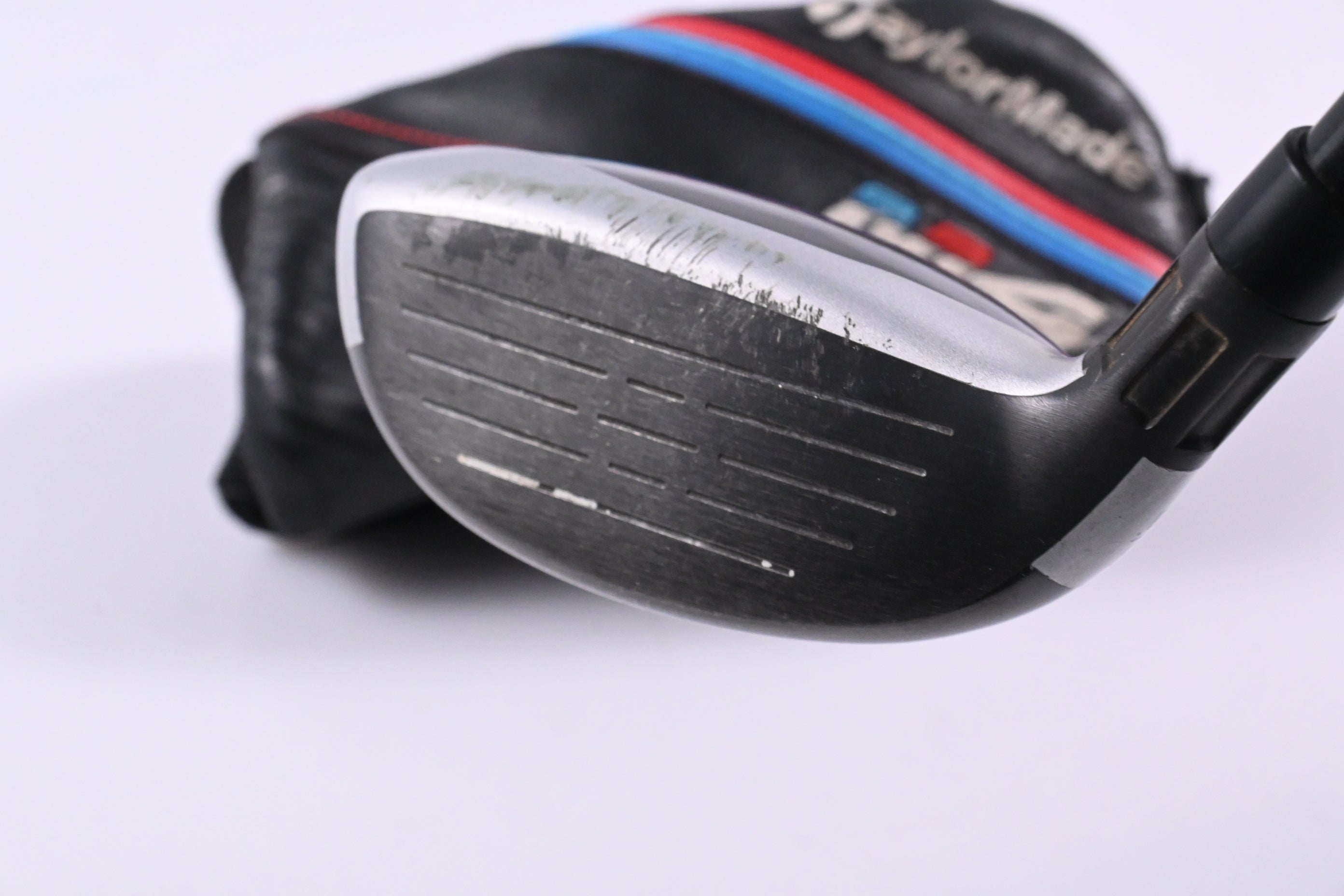Taylormade M4 #3 Hybrid / 19 Degree / Regular Flex Fujikura Atmos Red 6 Shaft