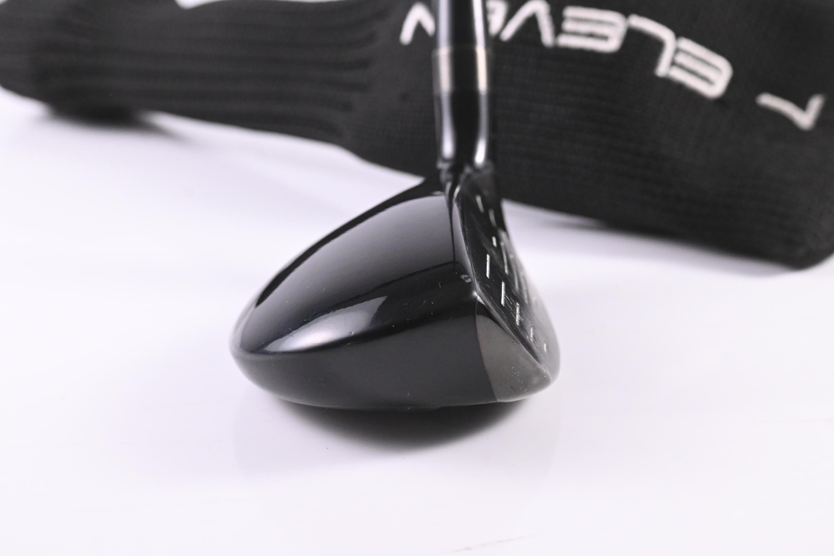 Eleven #7 Hybrid / 31 Degree / Regular Flex KBS TGI 70 Shaft