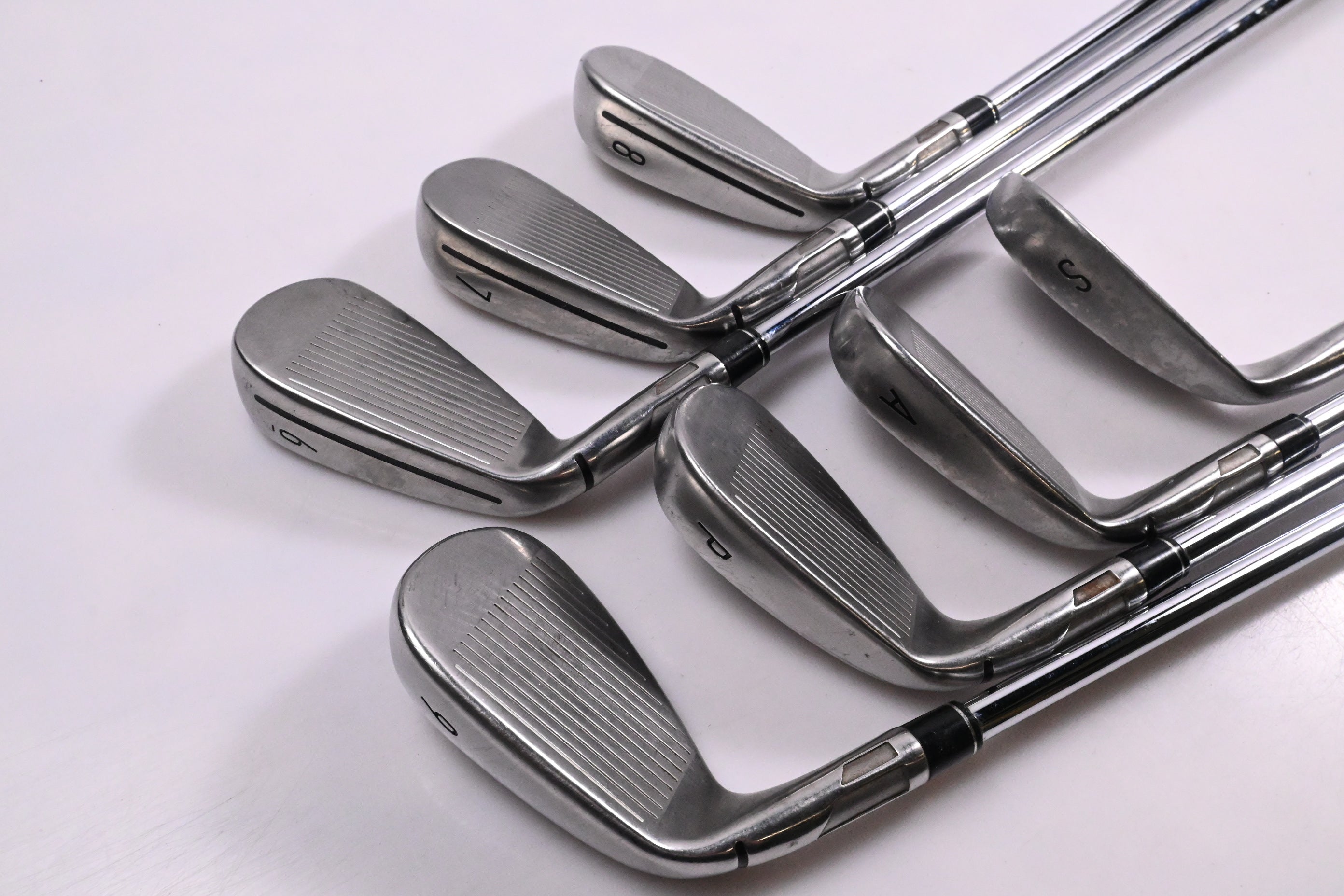 Taylormade Stealth Irons / 6-PW+GW+SW / Regular Flex KBS MAX MT 85 Shafts