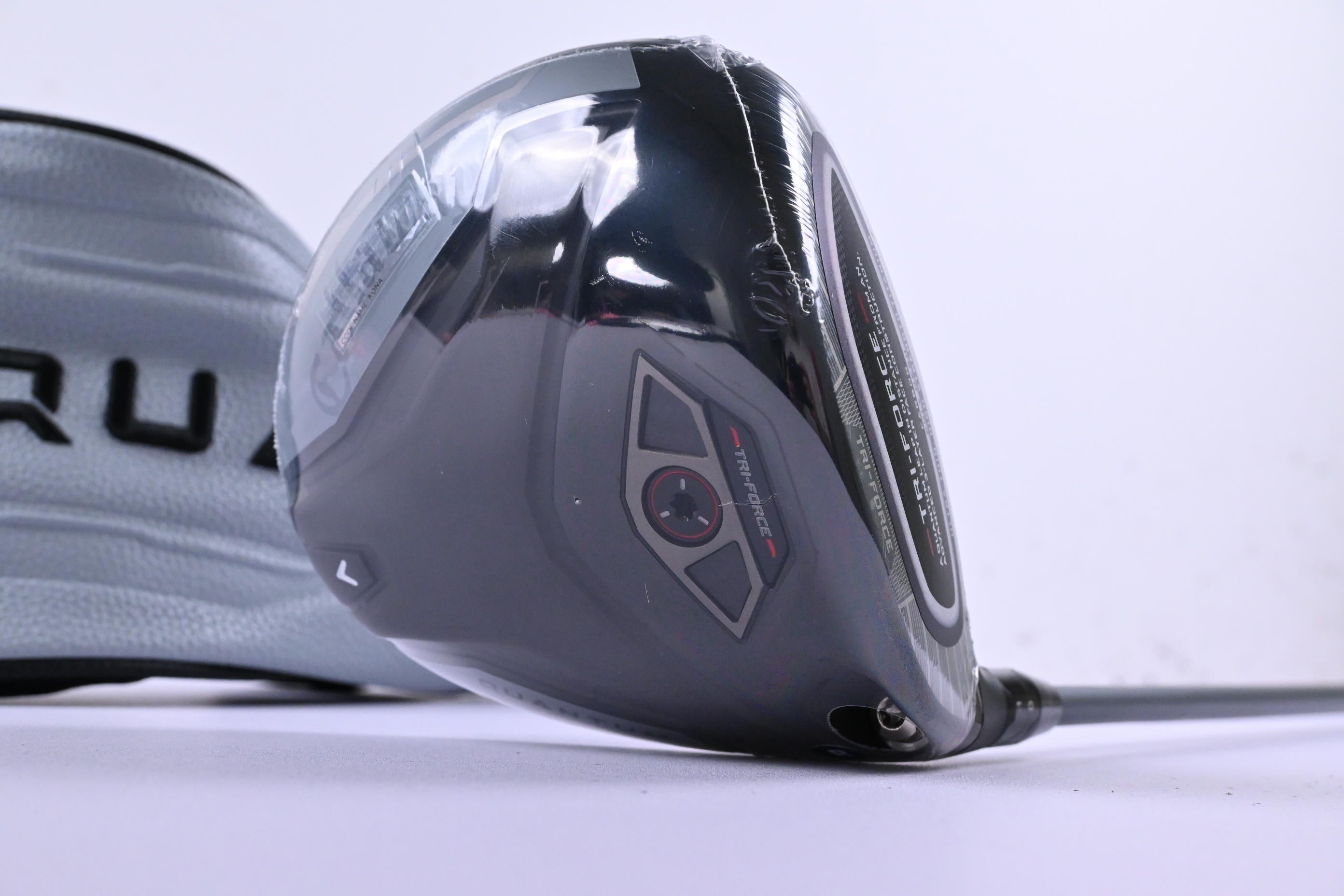 Callaway Quantum Max D Driver / 10.5 Degree / Stiff Flex Denali Frost Silver 60